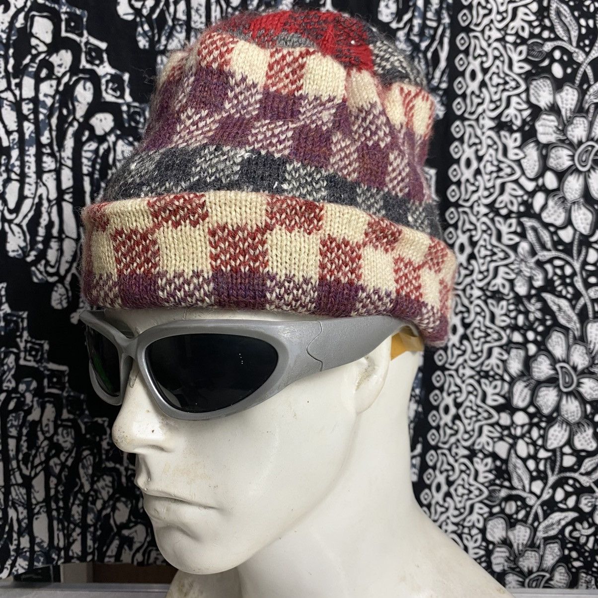 Japanese Brand × Vintage Original sample handcarfted england plaid beanie hats Size ONE SIZE - 1 Thumbnail