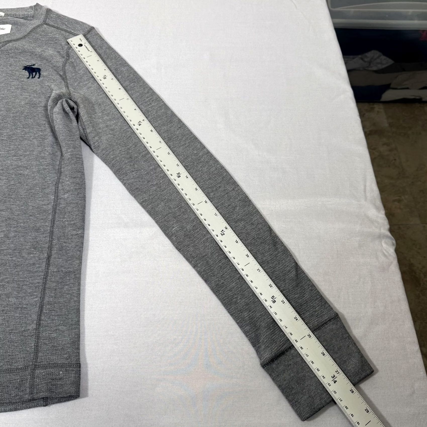Abercrombie & Fitch Abercrombie & Fitch Shirt Men M Gray Waffle Knit Thermal Slim Fit Crew Neck Embroidered Logo Classic Casual Size US M / EU 48-50 / 2 - 7 Thumbnail