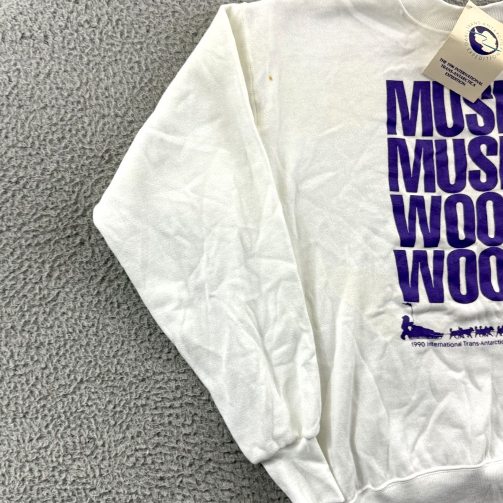 Vintage VINTAGE Oneita T-Shirt Men M White 90s NWT Sweatshirt Logo Angel Animals Adventure Time 1990s Size US M / EU 48-50 / 2 - 4 Thumbnail