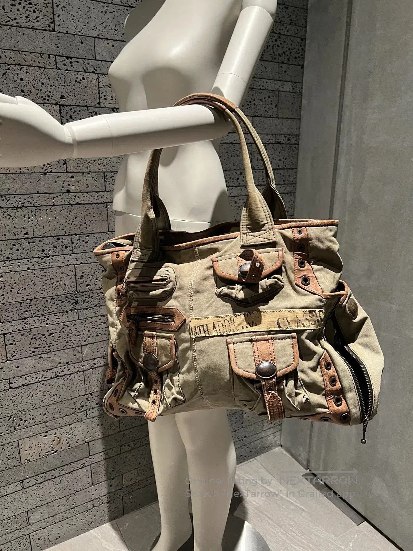 Addict Clothes Japan large tote bag with metal accents and design. Size ONE SIZE - 2 Thumbnail