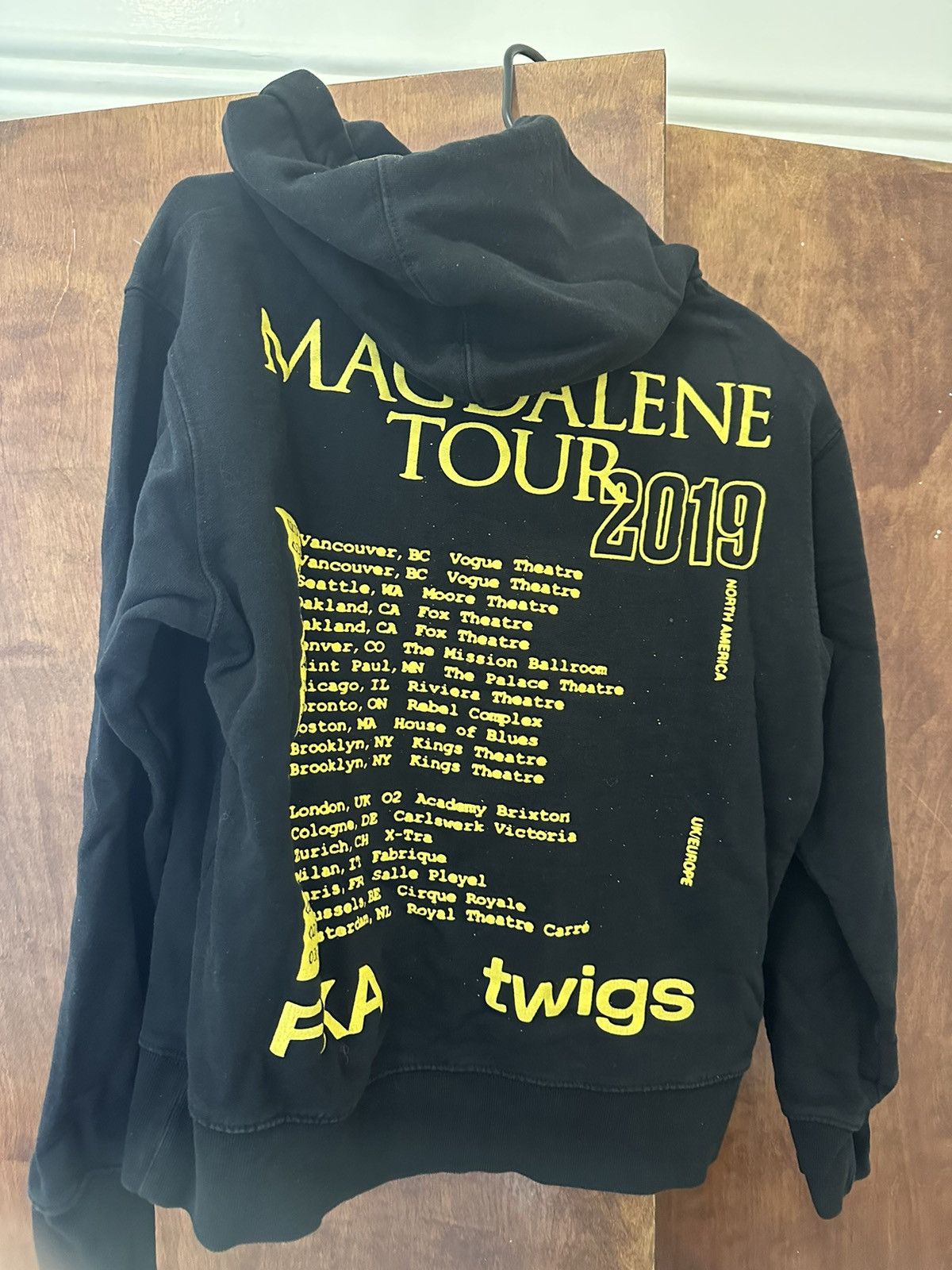 Other Rare fka twigs Magdalene Tour Hoodie Gently Worn Size S / US 4 / IT 40 - 3 Thumbnail