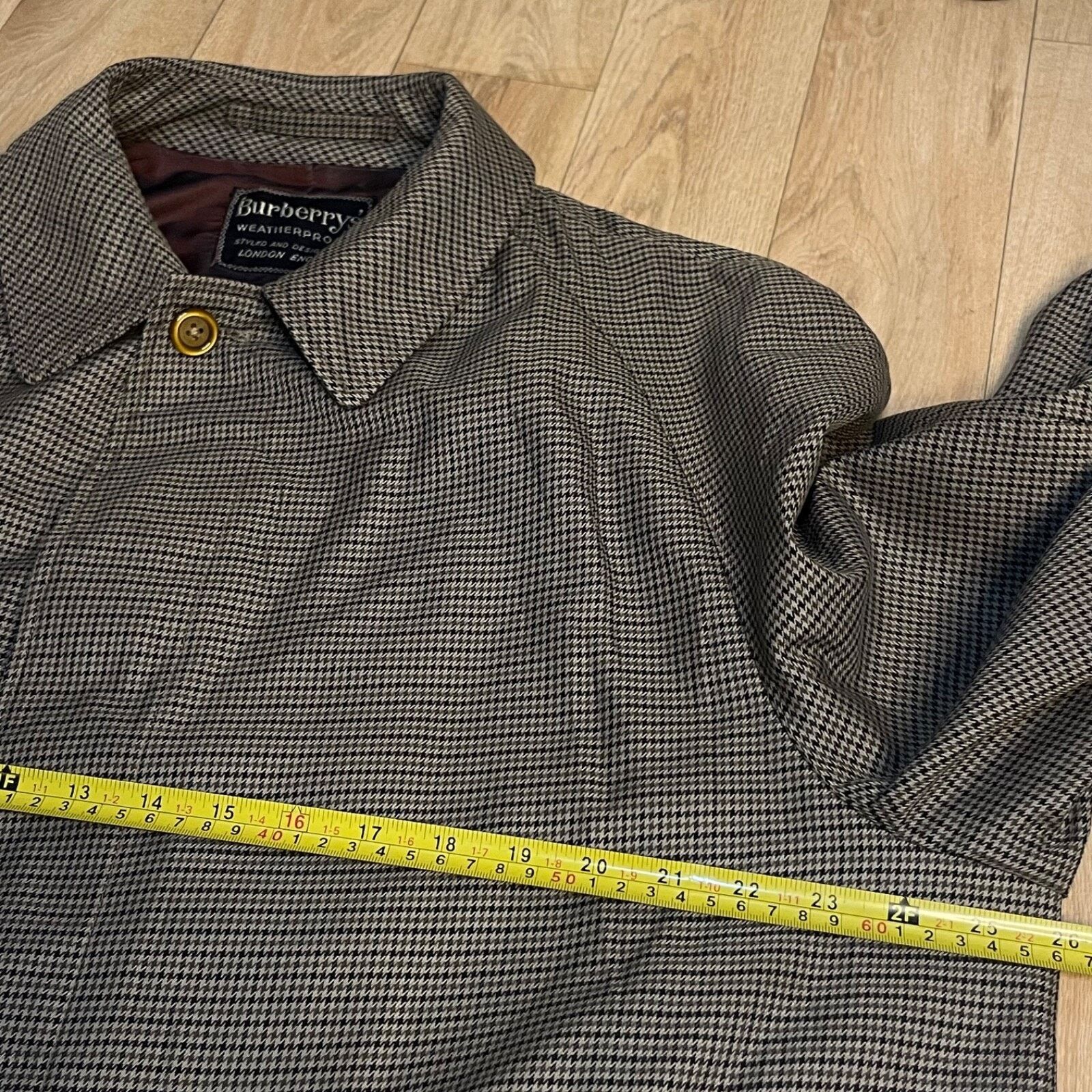 Burberry burberry Prince of Wales tweed Trench Coat VIRGIN Wool Size US L / EU 52-54 / 3 - 15 Thumbnail