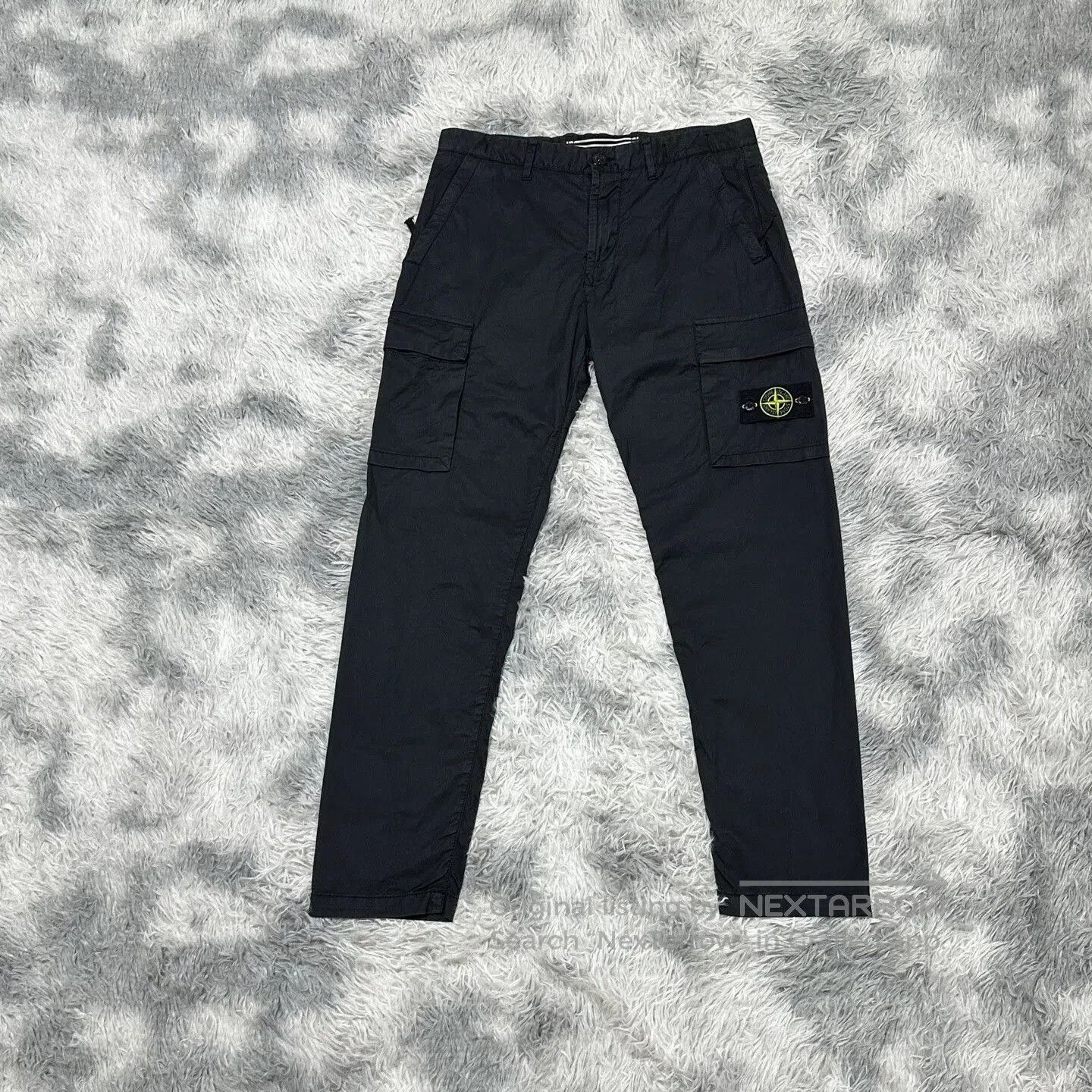 Stone Island stone island black cargo pants W32 size. Size US 32 / EU 48 - 1 Thumbnail