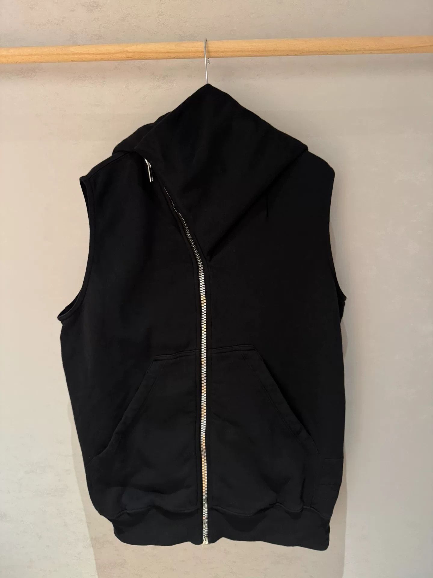Rick Owens Drkshdw rick owens drkshdw black sleeveless vest Size US L / EU 52-54 / 3 - 1 Thumbnail