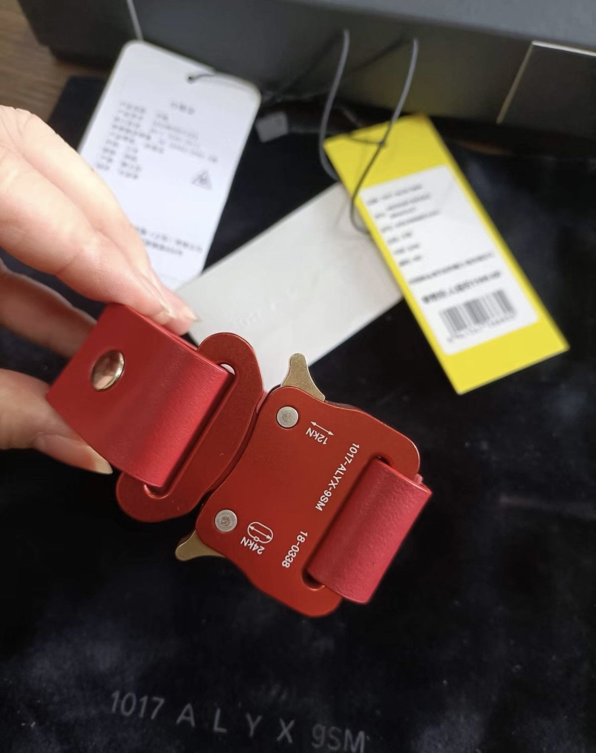 1017 ALYX 9SM ALYX Red Thin Bracelet J41 Size ONE SIZE - 2 Thumbnail