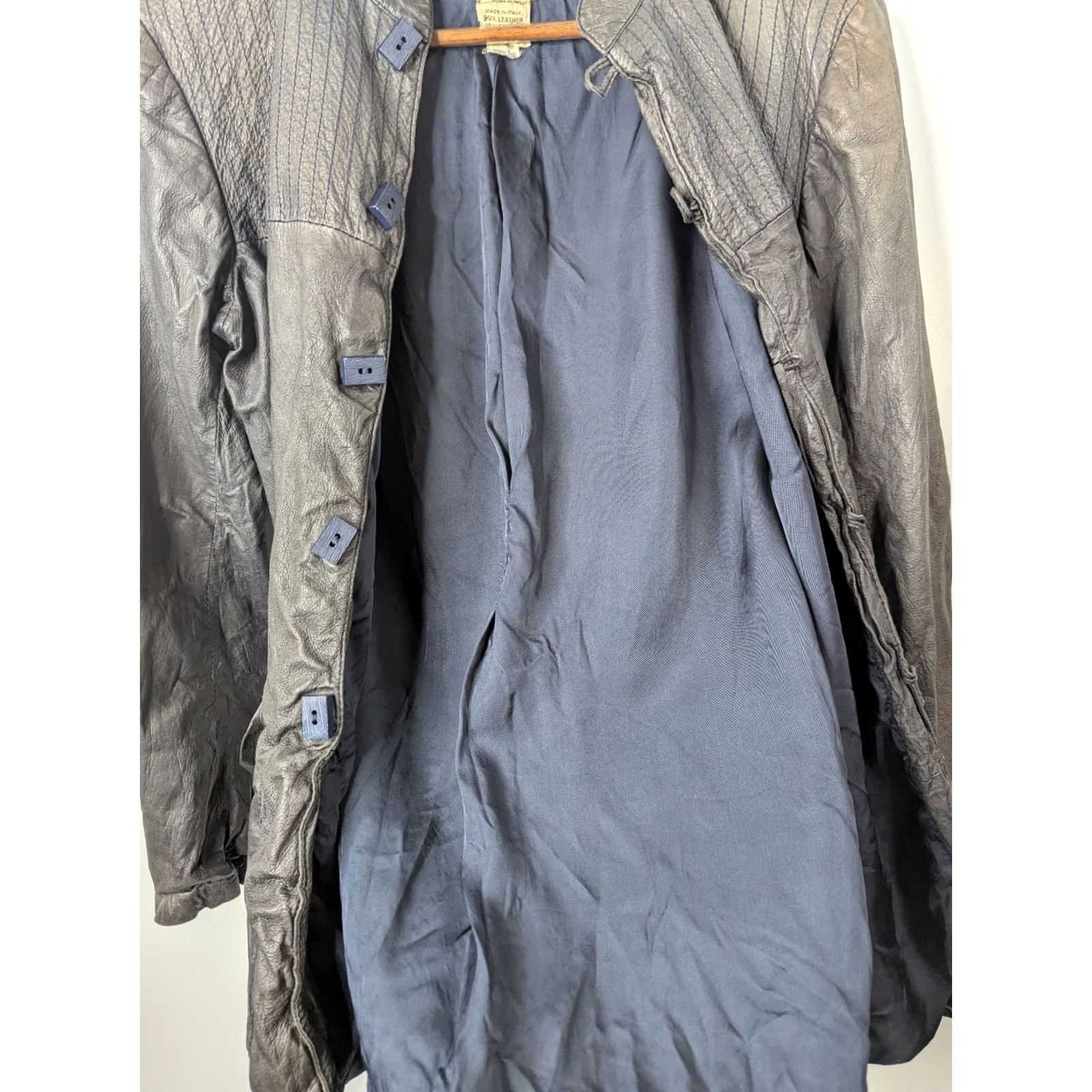 Vintage Alta Moda In Pelle Leather Jacket Rectangle Wooden Buttons Made in Italy Faded Leather Jacket Women One Size Gray Vintage No Size ONE SIZE - 4 Thumbnail