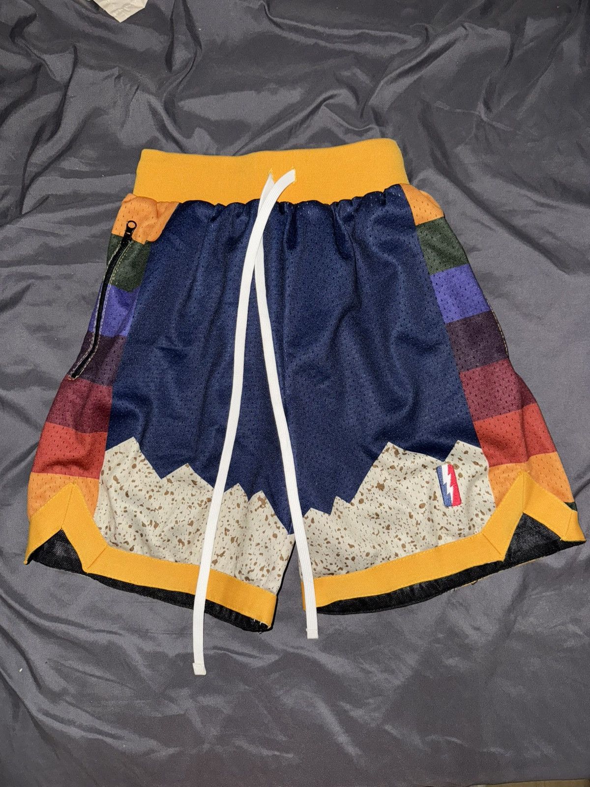 Collect and Select Collect & Select Shorts Size US 26 / EU 42 - 1 Thumbnail