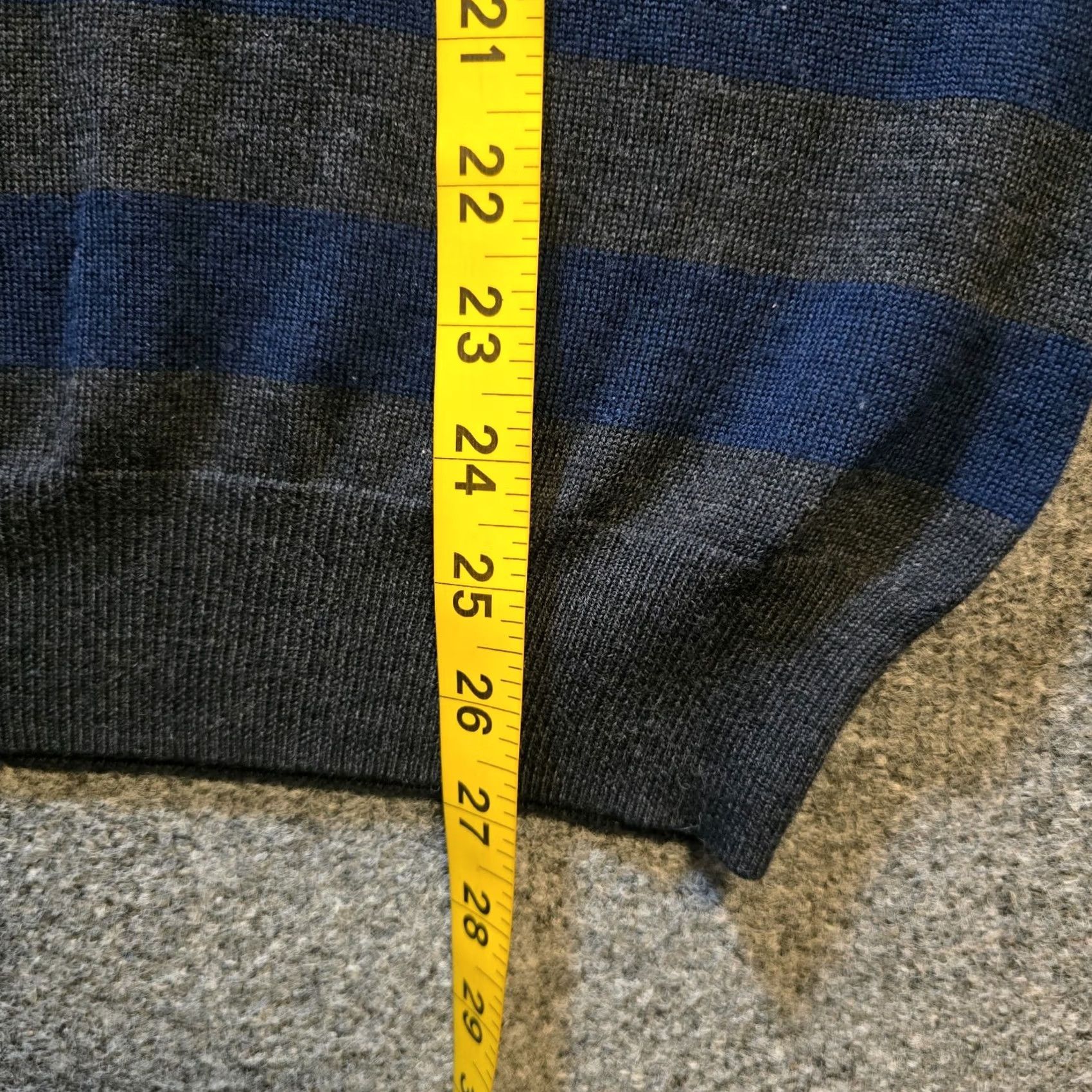 J.Crew J.CREW Sweater Men Size M Blue Gray Stripe Merino Wool V-Neck Casual Preppy Pullover Knit Long Sleeve Lightweight Regular Winter Fall Spring Size US M / EU 48-50 / 2 - 6 Thumbnail