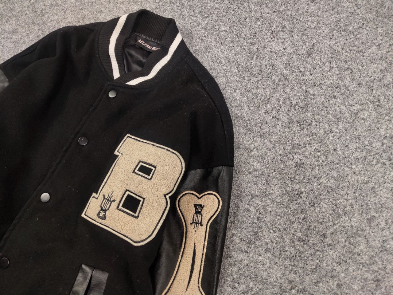 Japanese Brand Vintage Bones Japan Skeleton Letterman Varsity Bomber Jacket Size US S / EU 44-46 / 1 - 5 Thumbnail