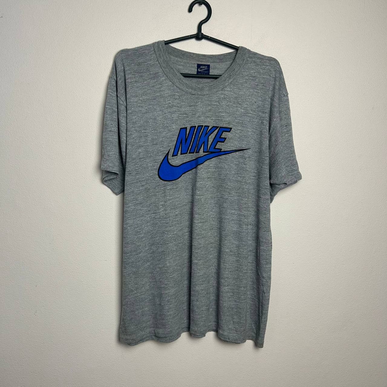 Nike Vintage Nike Big logo 90s Made In U.K. basic tee Size US XL / EU 56 / 4 - 1 Thumbnail