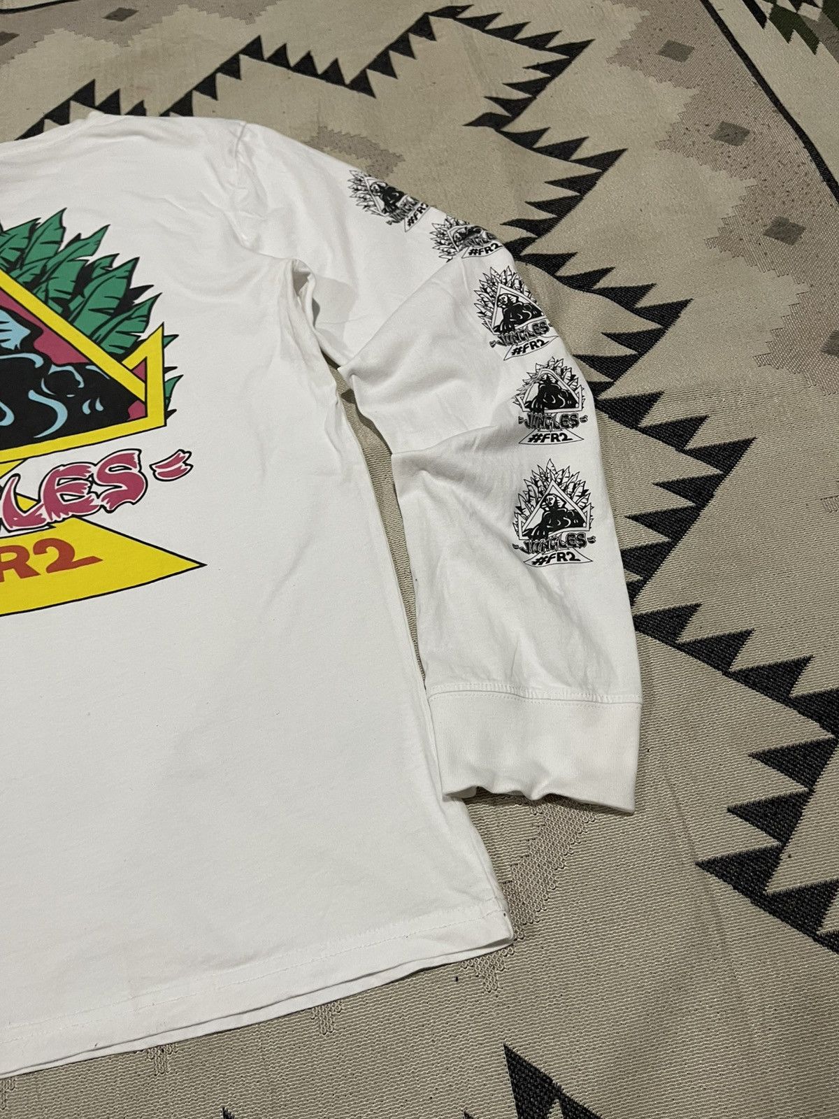 FR2 2000s FR2 X JUNGLES NATAS SPHINX LONG SLEEVE SHIRT Size US M / EU 48-50 / 2 - 5 Thumbnail