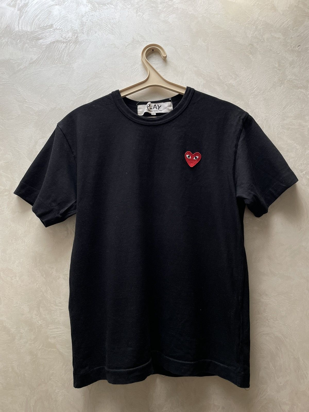 Comme des Garcons Comme Des Garcons play small logo t shirt Size US M / EU 48-50 / 2 - 1 Thumbnail
