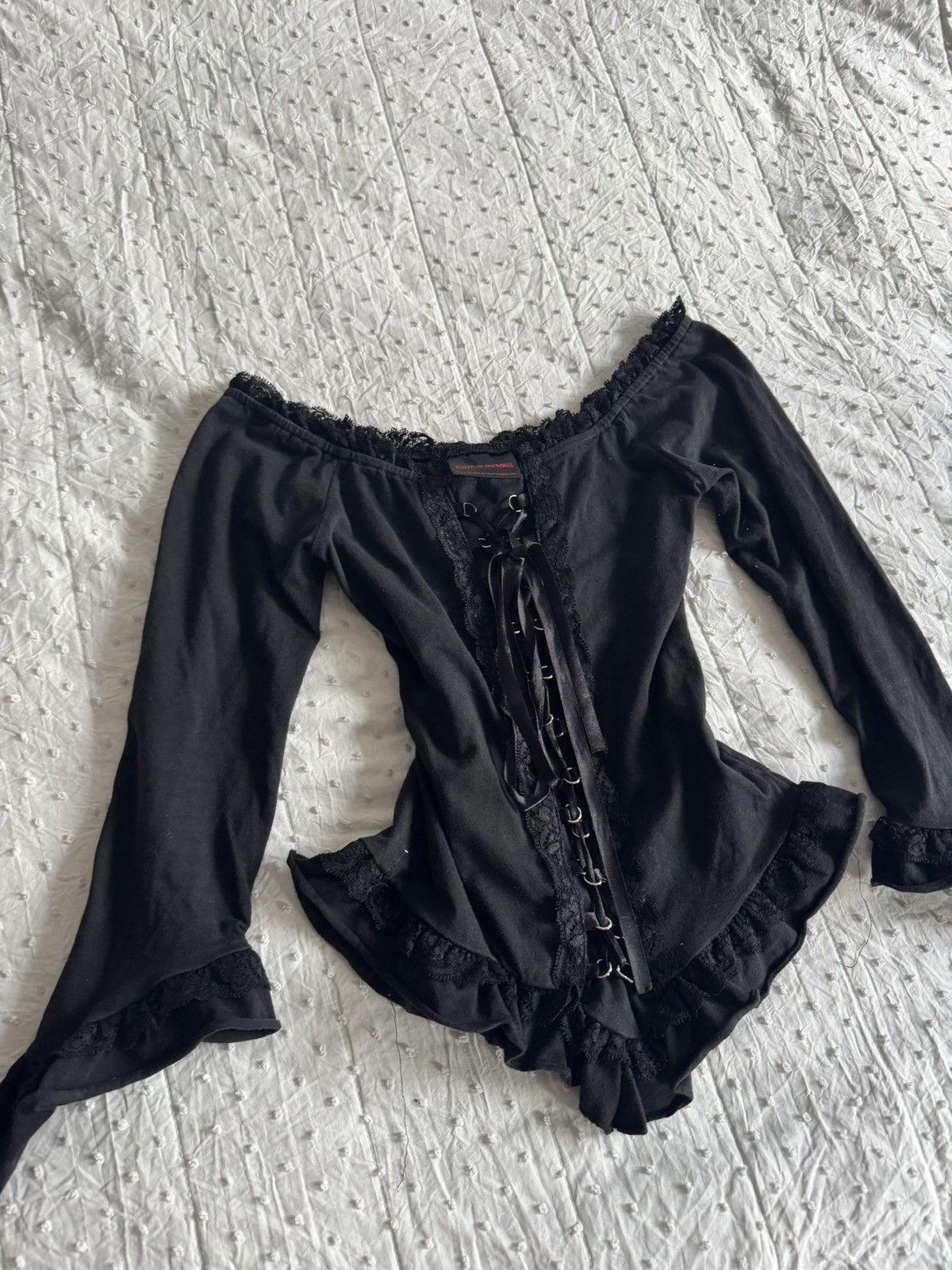 Japanese Brand Vintage Gothic off-the-shoulder blouse with front ties Size M / US 6-8 / IT 42-44 - 1 Thumbnail