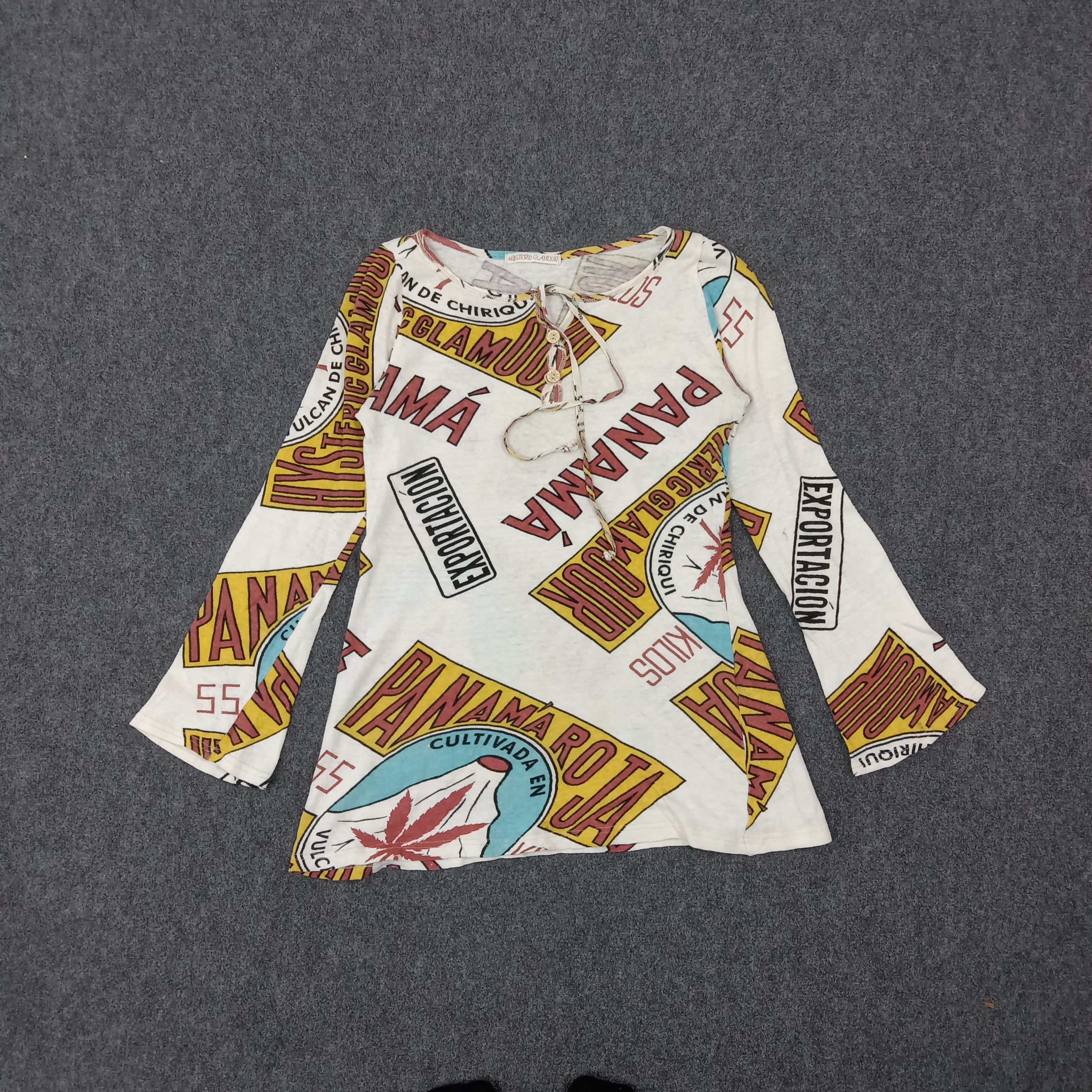 Hysteric Glamour Hysteric Glamour Panamaroja Button Tshirt C267N43 Size XS / US 0-2 / IT 36-38 - 1 Thumbnail
