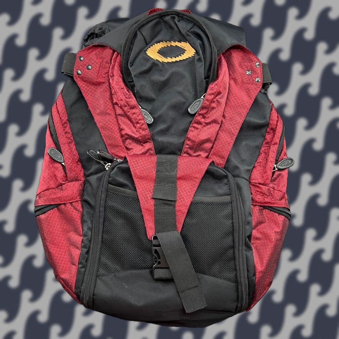 Oakley × Vintage OAKLEY ICON ARCHIVE BACKPACK RUCKSACK AP | Grailed