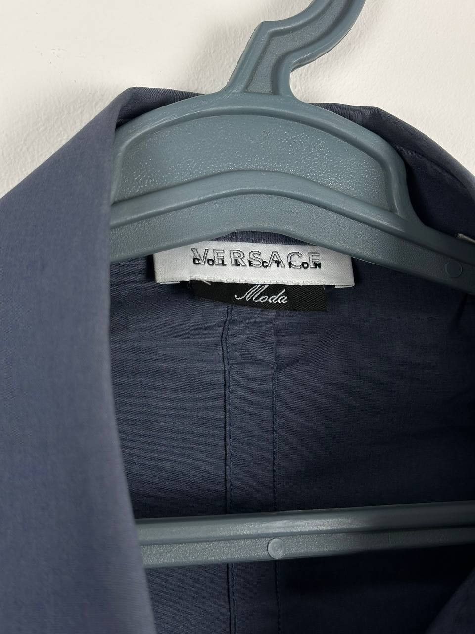Versace × Vintage Vintage Versace Grey Button Logo Short Sleeve Shirt Size US L / EU 52-54 / 3 - 5 Thumbnail