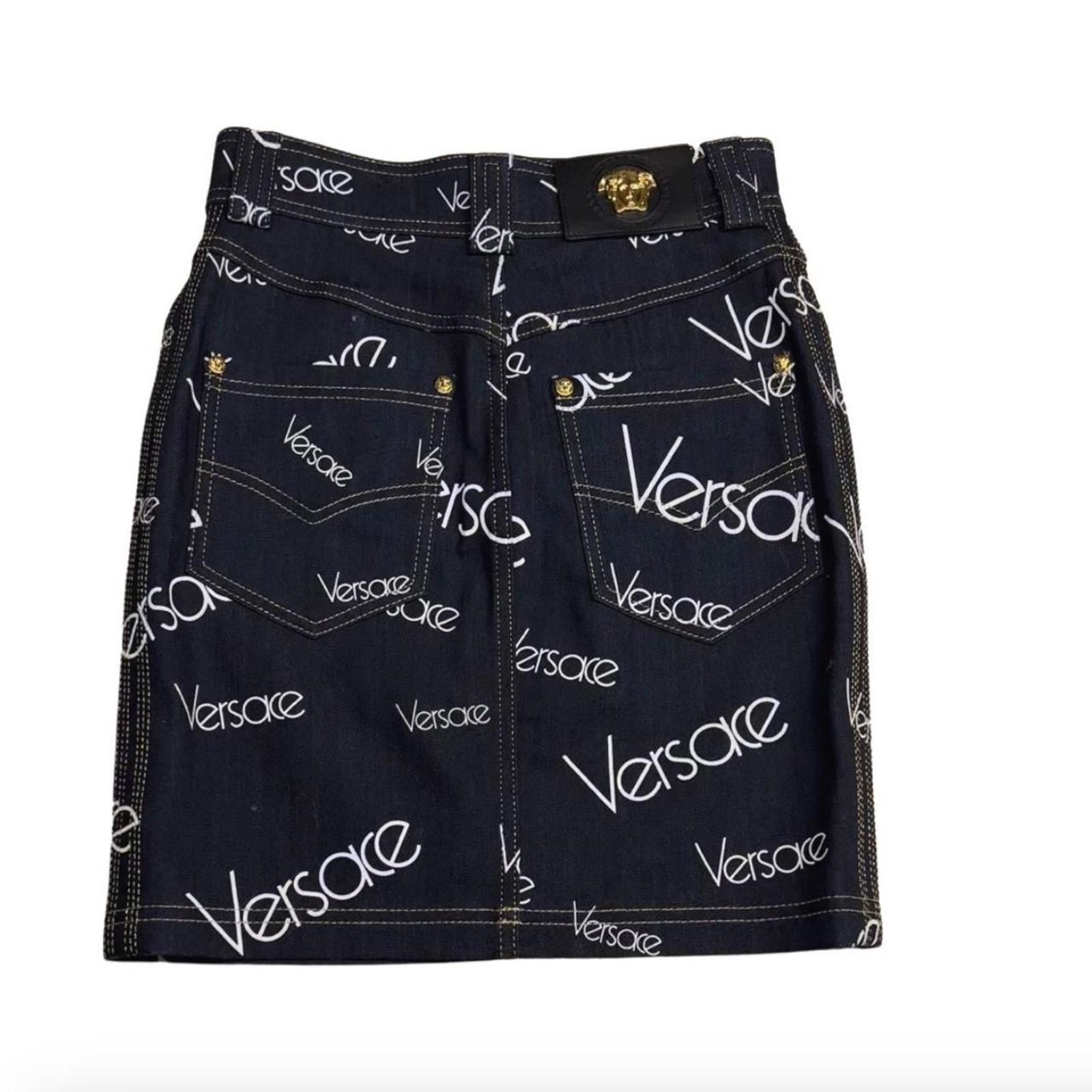 Versace Versace Denim Logo Mania Mini Skirt Size 26" / US 2 / IT 38 - 2 Thumbnail