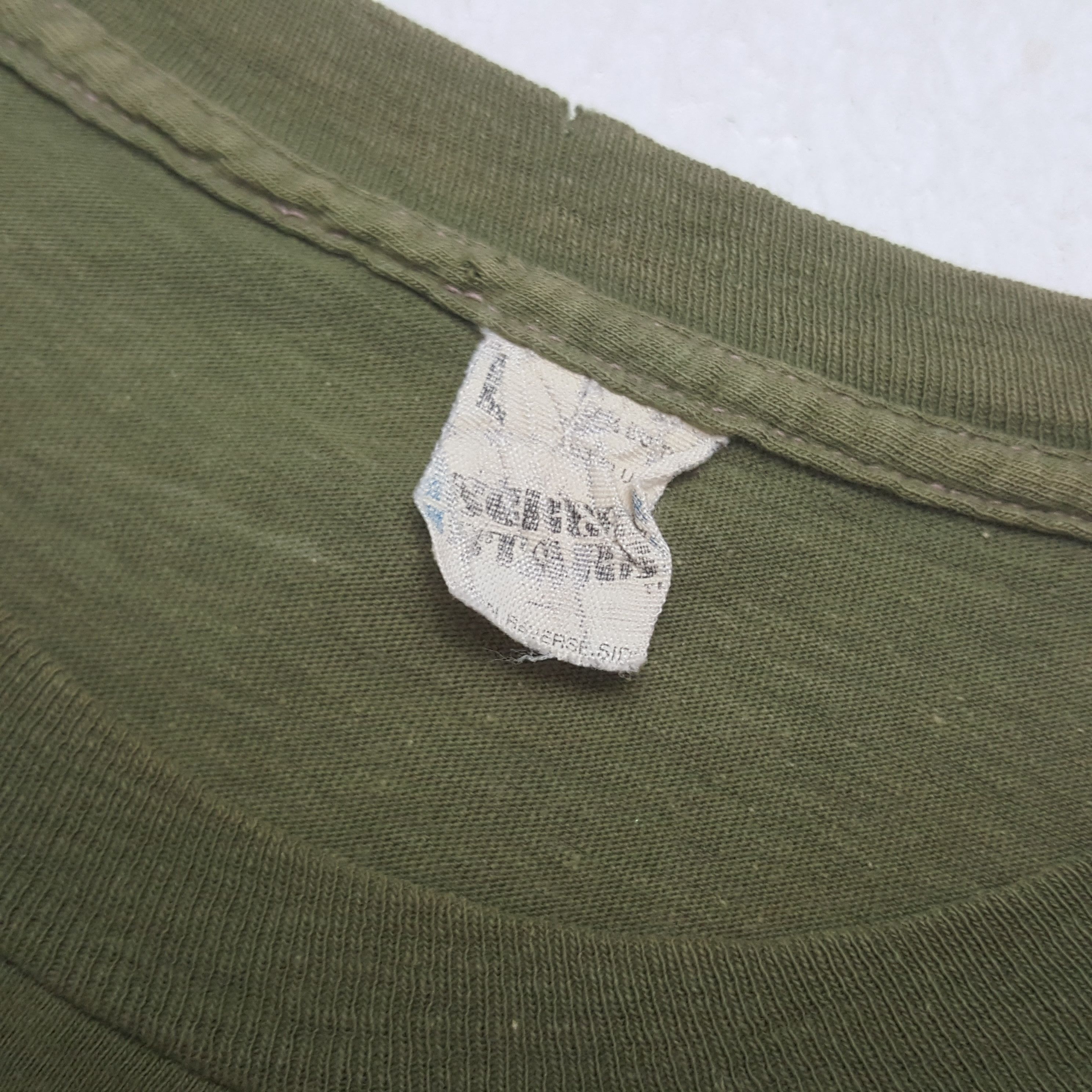 Band Tees Vintage 1982’s The Clash American Rock Band T-shirt Size US S / EU 44-46 / 1 - 6 Thumbnail