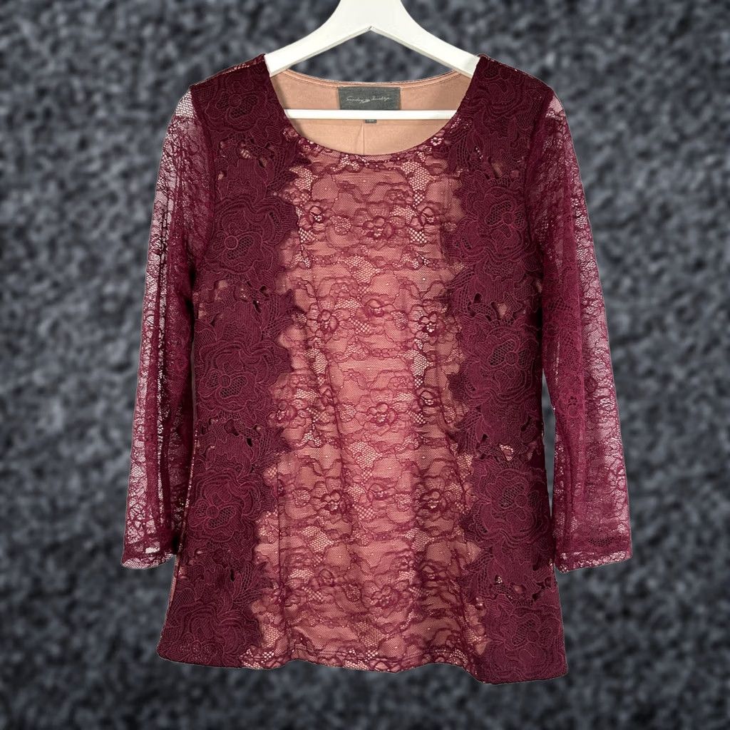 Anthropologie Sunday In Brooklyn Womens Lace Top Medium Burgundy 3/4 Sleeve New Size M / US 6-8 / IT 42-44 - 1 Thumbnail