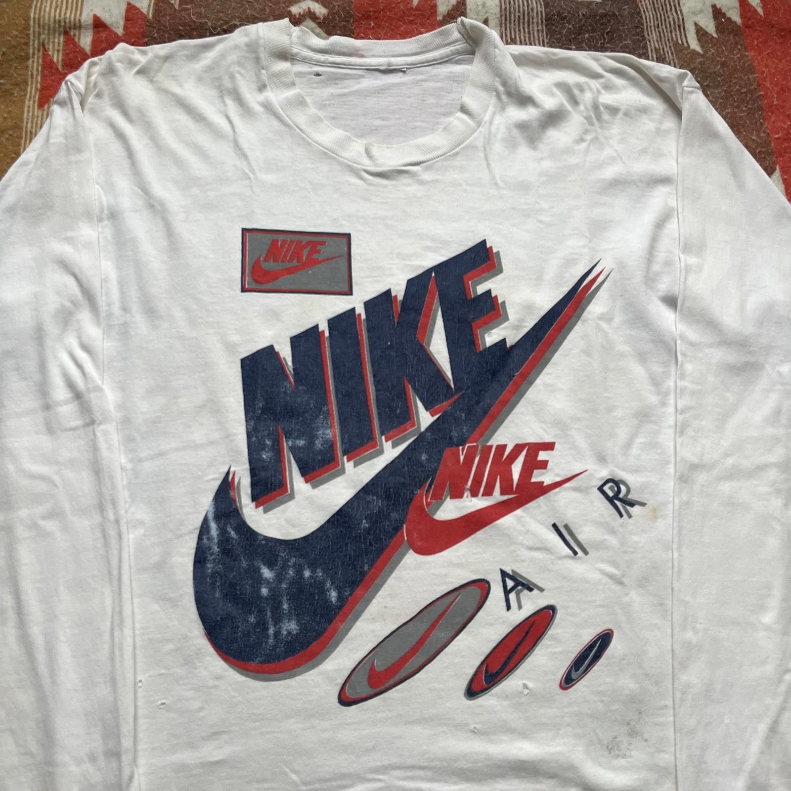 Nike × Vintage Vintage 90s Nike Air Distressed Long Sleeve Sportswear Shirt Size US L / EU 52-54 / 3 - 3 Thumbnail