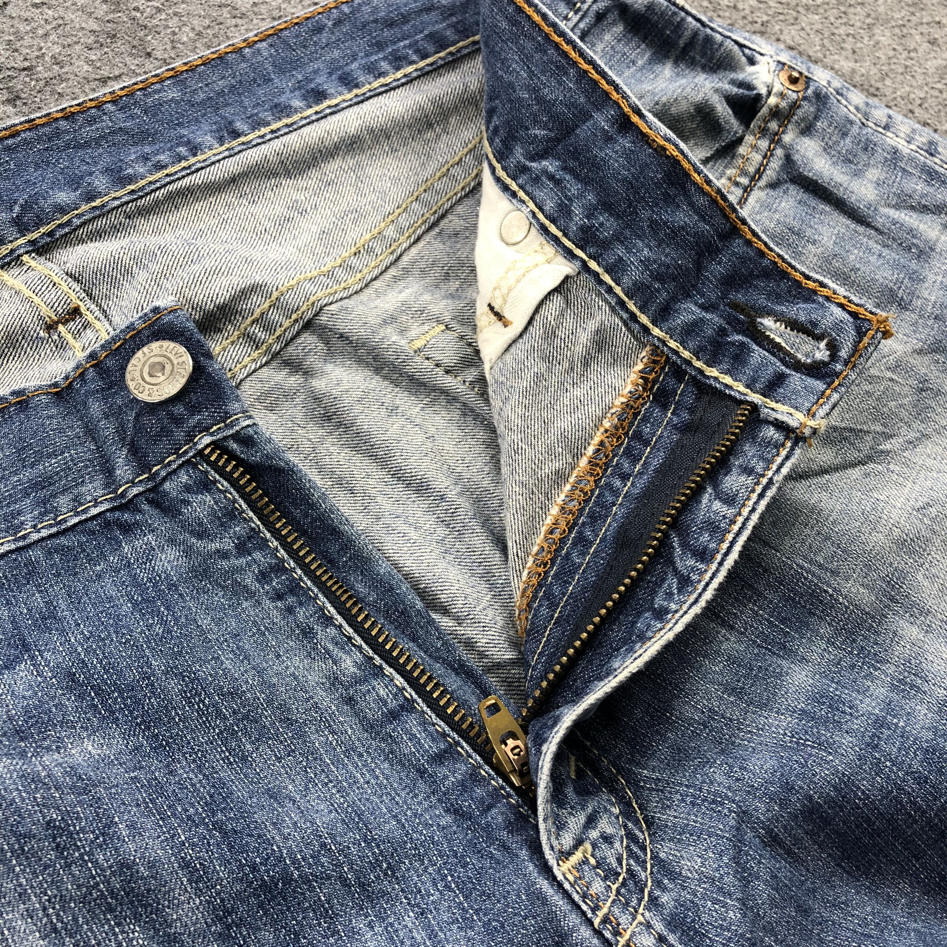 Levi's × Vintage Vintage Blue Wash Levis 514 Jeans-JM1224 Size US 36 / EU 52 - 8 Thumbnail