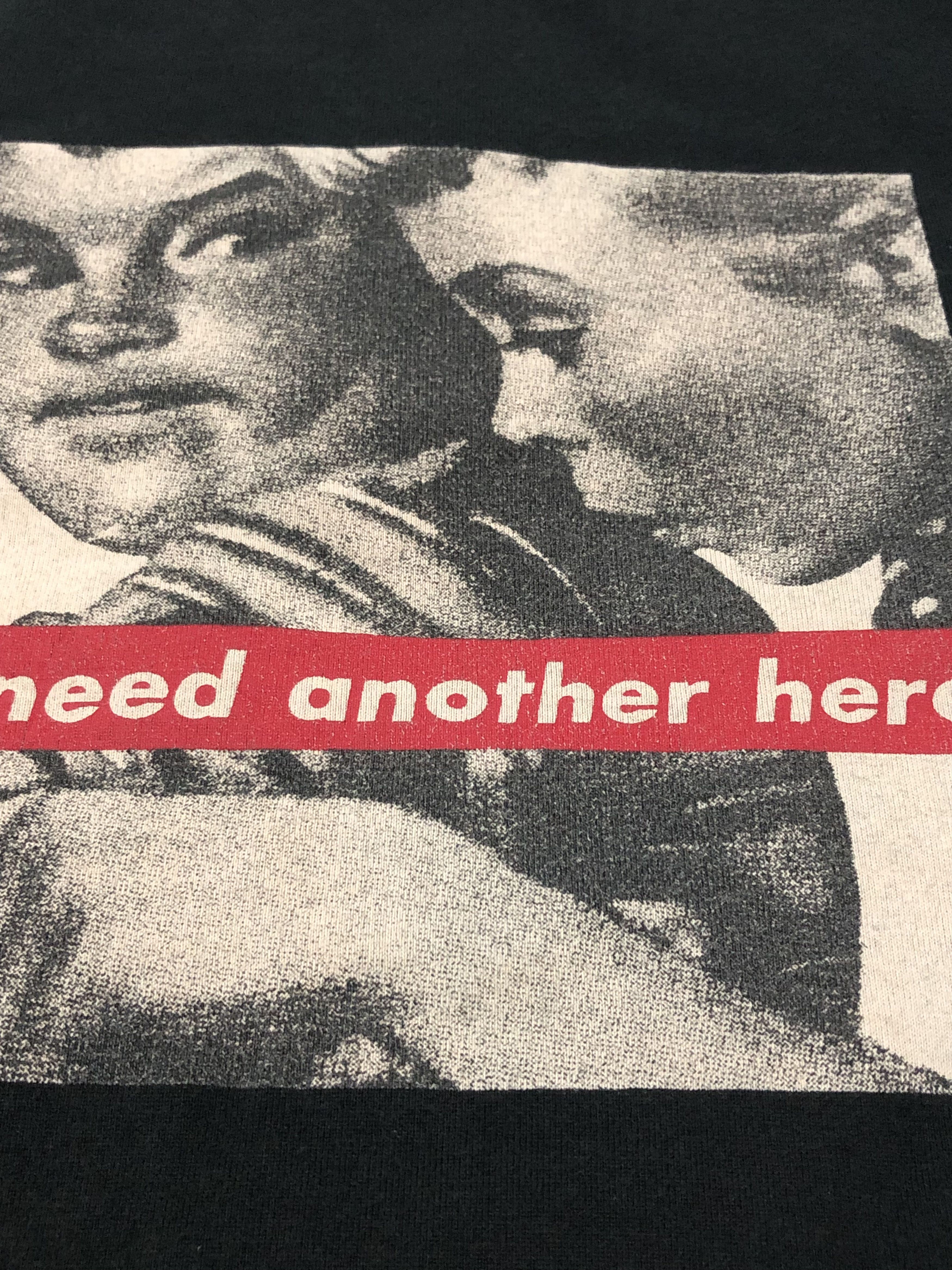 Barbara Kruger × Vintage Vintage Art Design By Barbara Kruger Tshirt Size US M / EU 48-50 / 2 - 4 Thumbnail