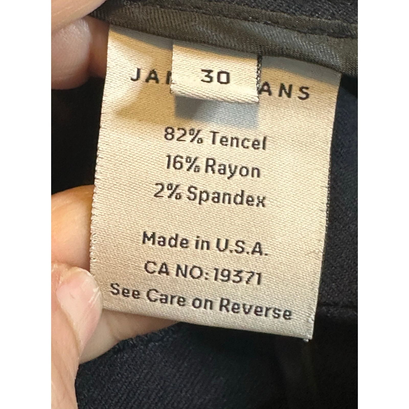 James Jeans James Jeans Camille deep navy flat front ankle pants size 30 Size 33" - 4 Thumbnail