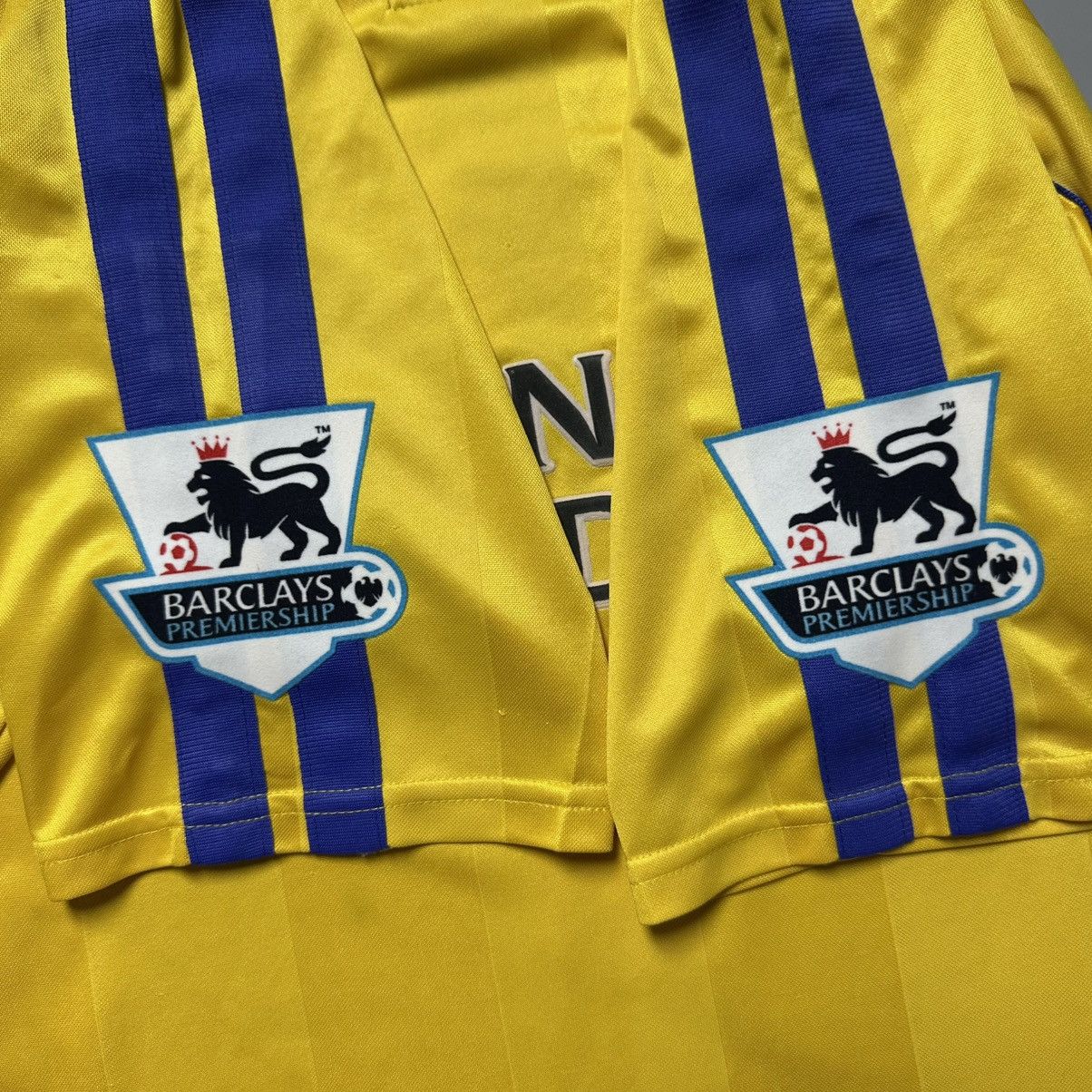 Vintage SOUTHAMPTON 2003/2004 FOOTBALL SOCCER AWAY JERSEY #9 BEATTIE Size US M / EU 48-50 / 2 - 9 Thumbnail