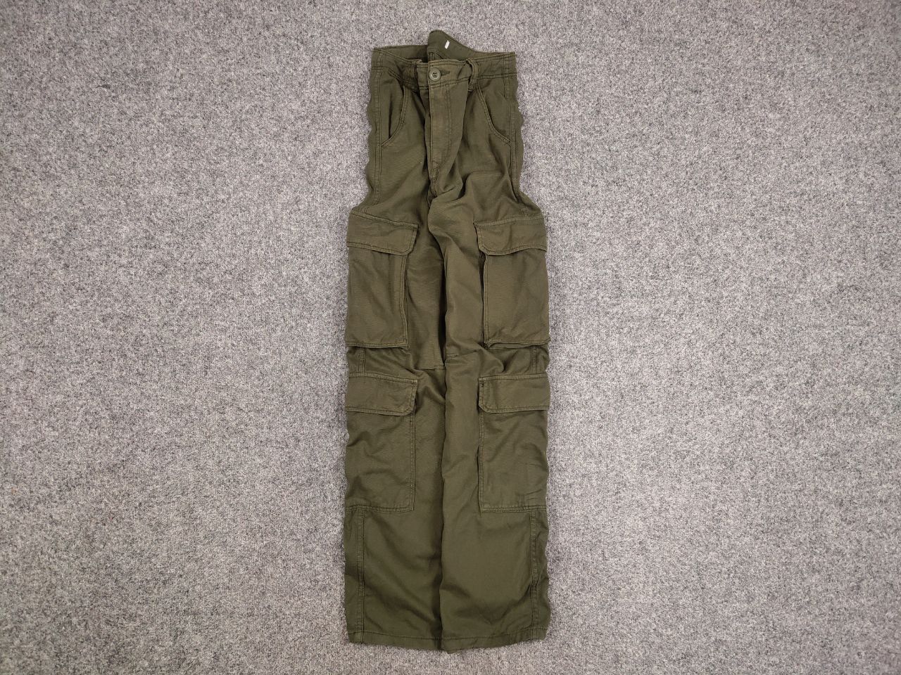 Japanese Brand Vintage Japanese Multi Pocket Cargo Baggy Pants Y2K Style Size US 29 - 1 Thumbnail