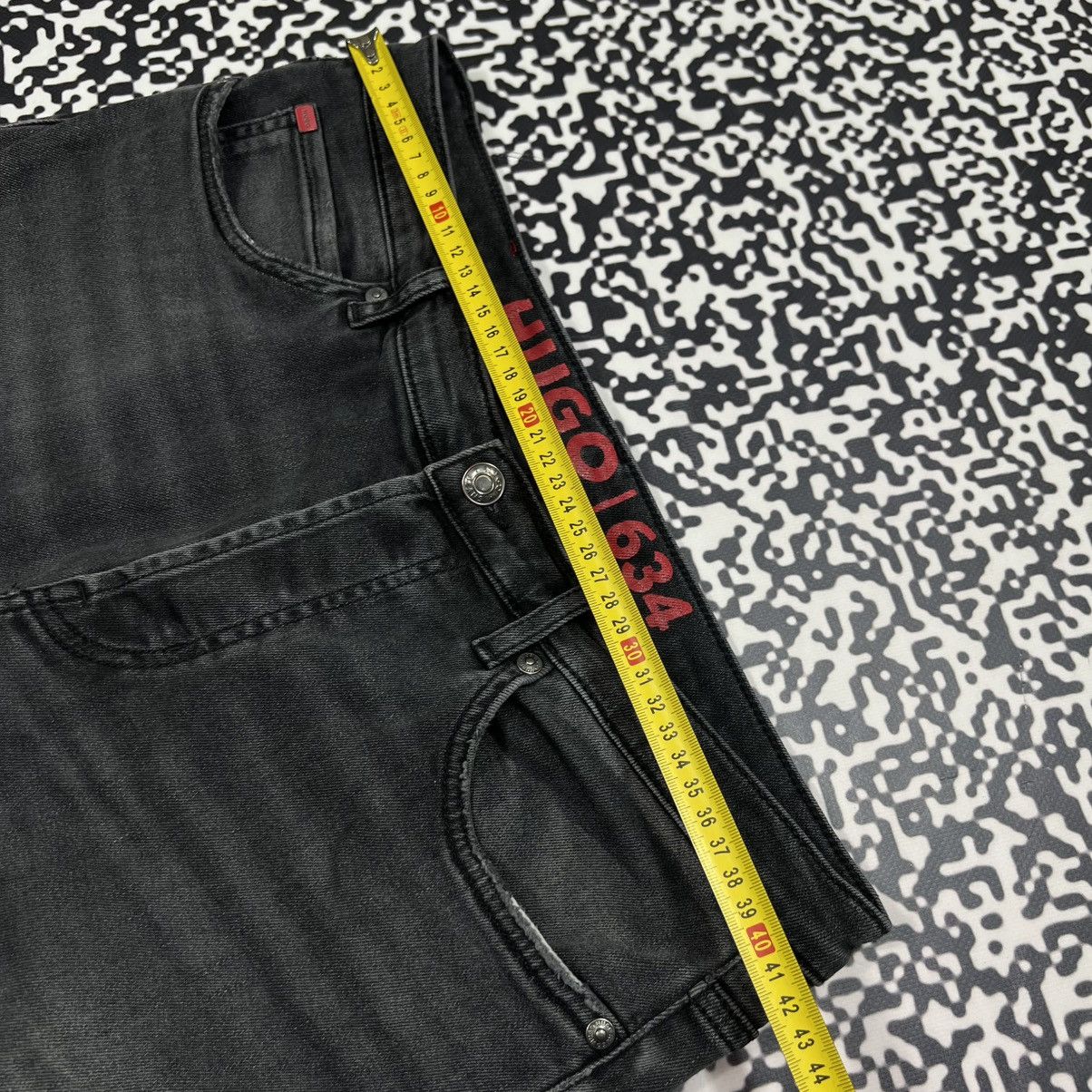 Hugo Boss HUGO BOSS 634 Casual Basic Denim Jeans Size US 31 - 23 Thumbnail
