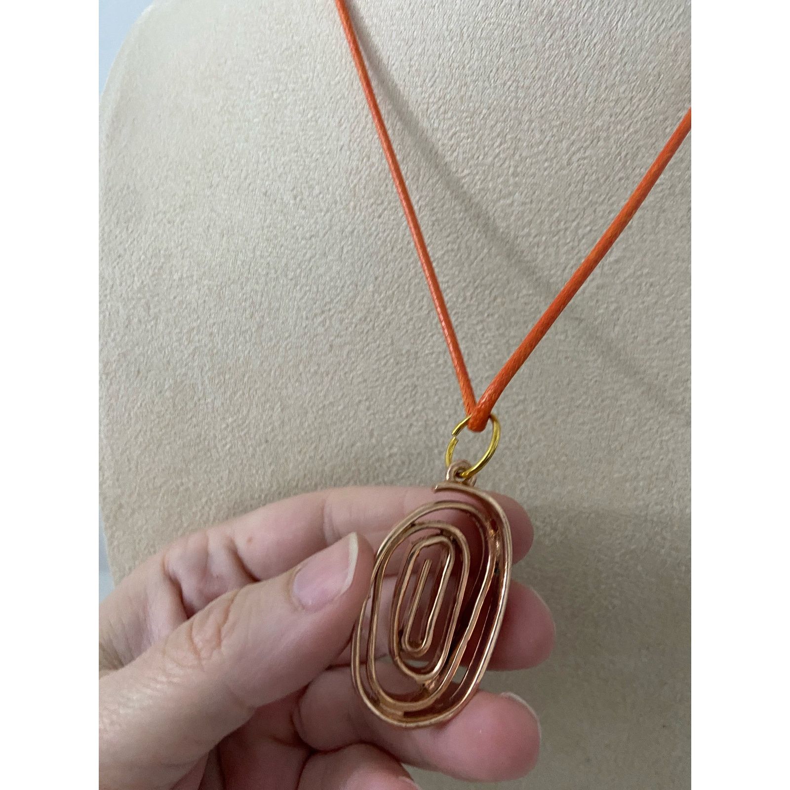 Handmade Abstract swirl pendant necklace rose gold tone Size ONE SIZE - 3 Thumbnail