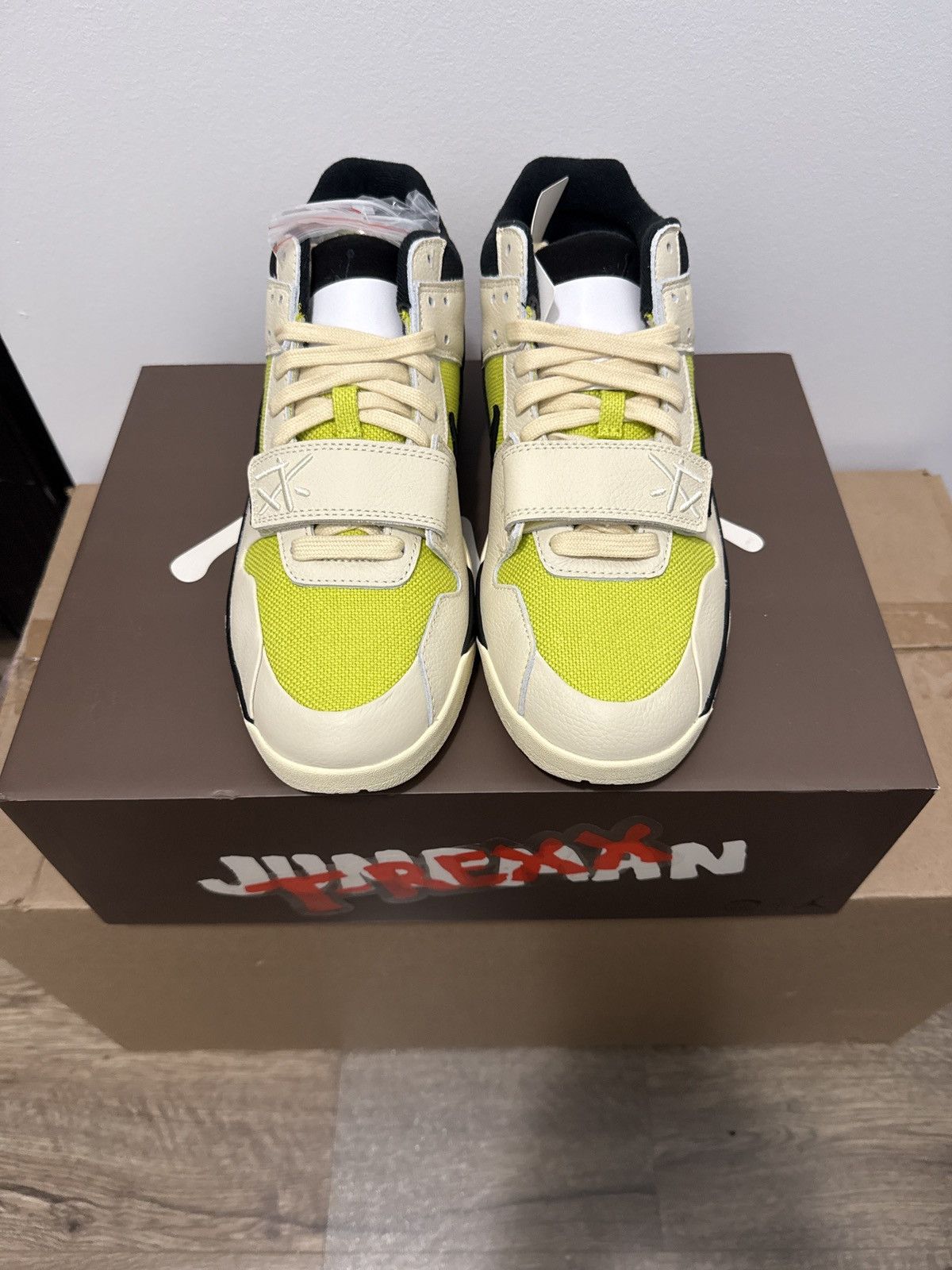 Jordan Brand Jordan Jumpman Jack TR Travis Scott Bright Cactus Size US 10 / EU 43 - 4 Thumbnail