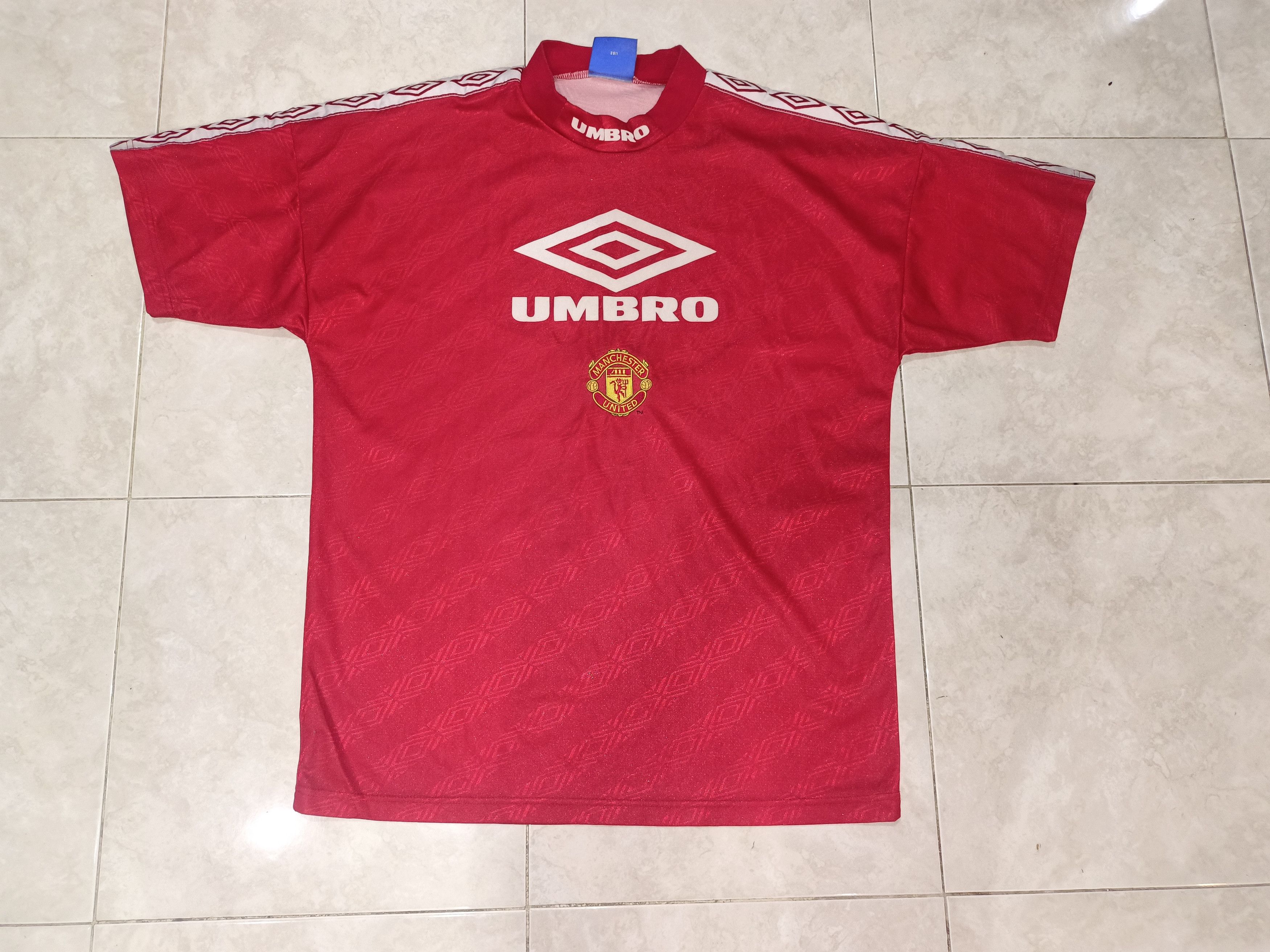 image of Vintage 99S Manchester United Jersey By Umbro in Red, Men's (Size XL)