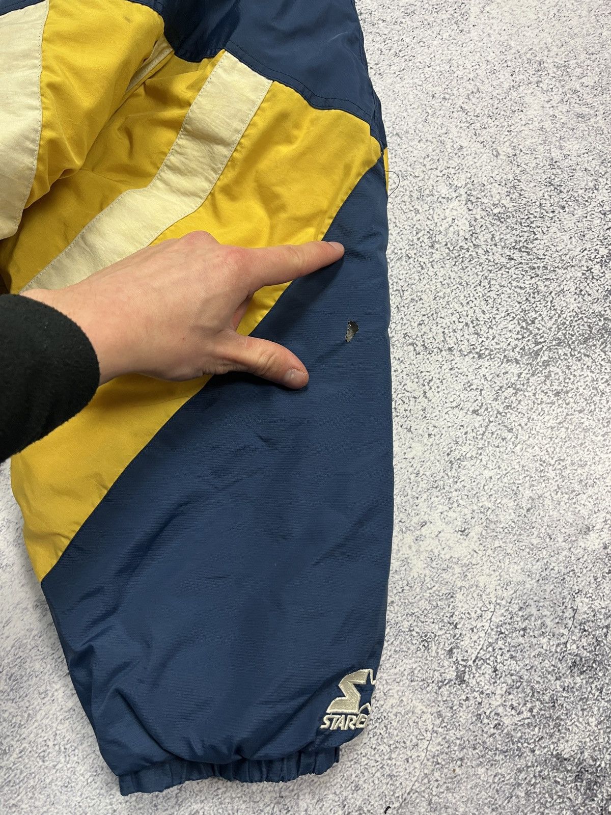 Starter Vintage NCAA Starter Michigan Wolverines Jacket 90’s Rare Size US L / EU 52-54 / 3 - 5 Thumbnail