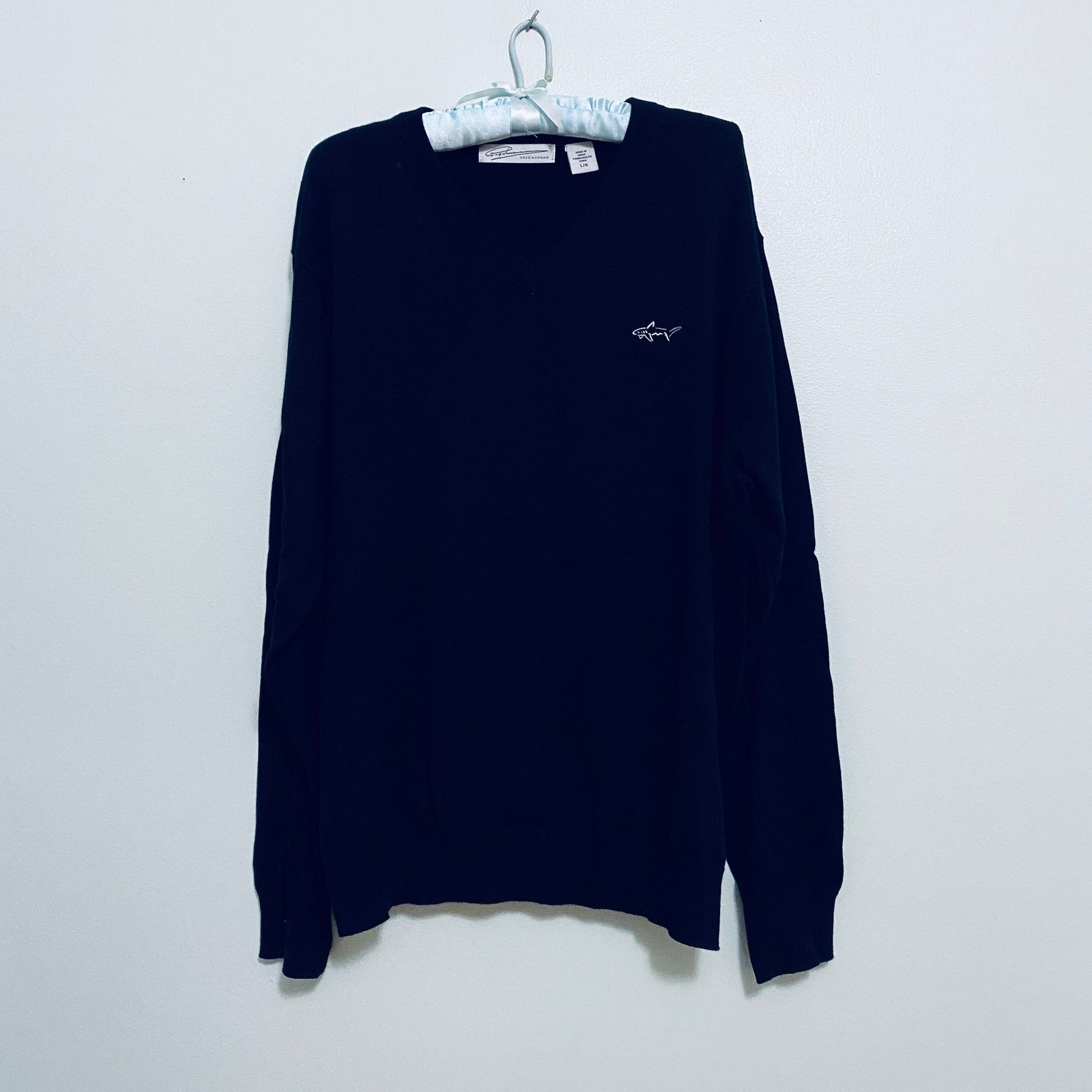 Greg Norman Greg Norman black v neck cotton sweater Size US L / EU 52-54 / 3 - 2 Thumbnail