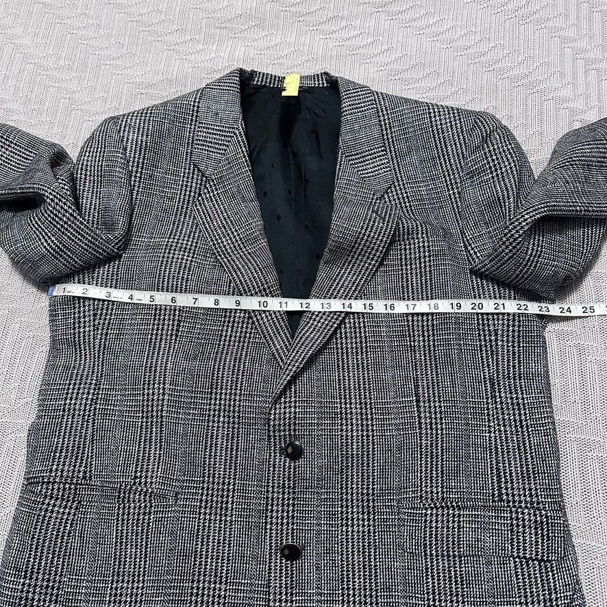 Vintage Vintage black and white glen check plaid silk blazer Size 46R - 8 Thumbnail