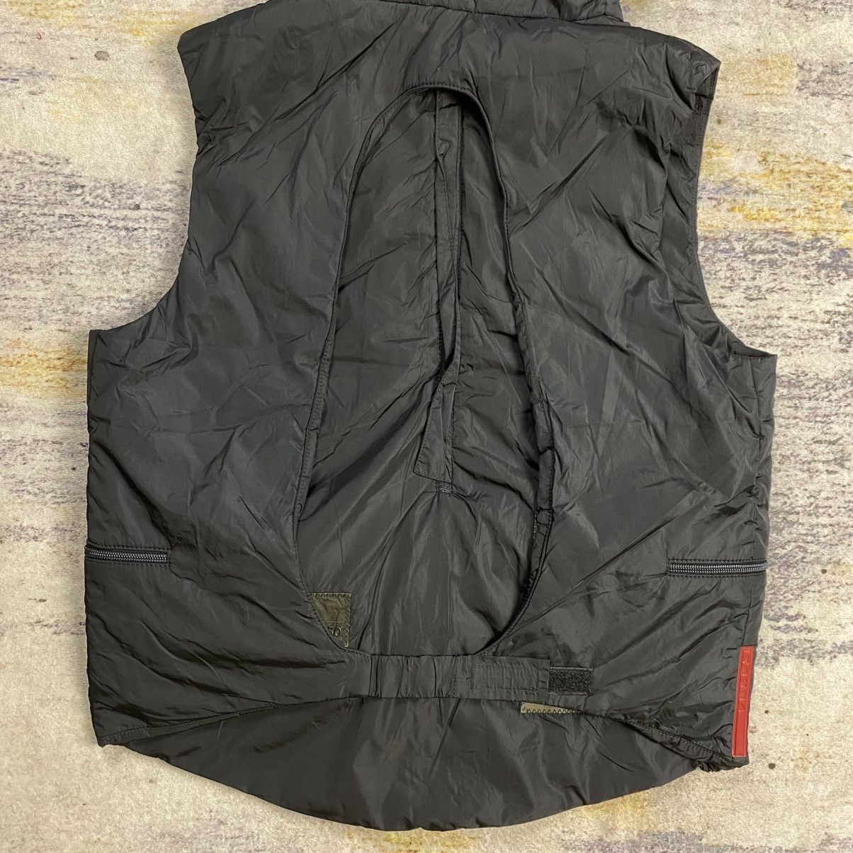 Prada Prada hooded packable vest Size US M / EU 48-50 / 2 - 8 Thumbnail