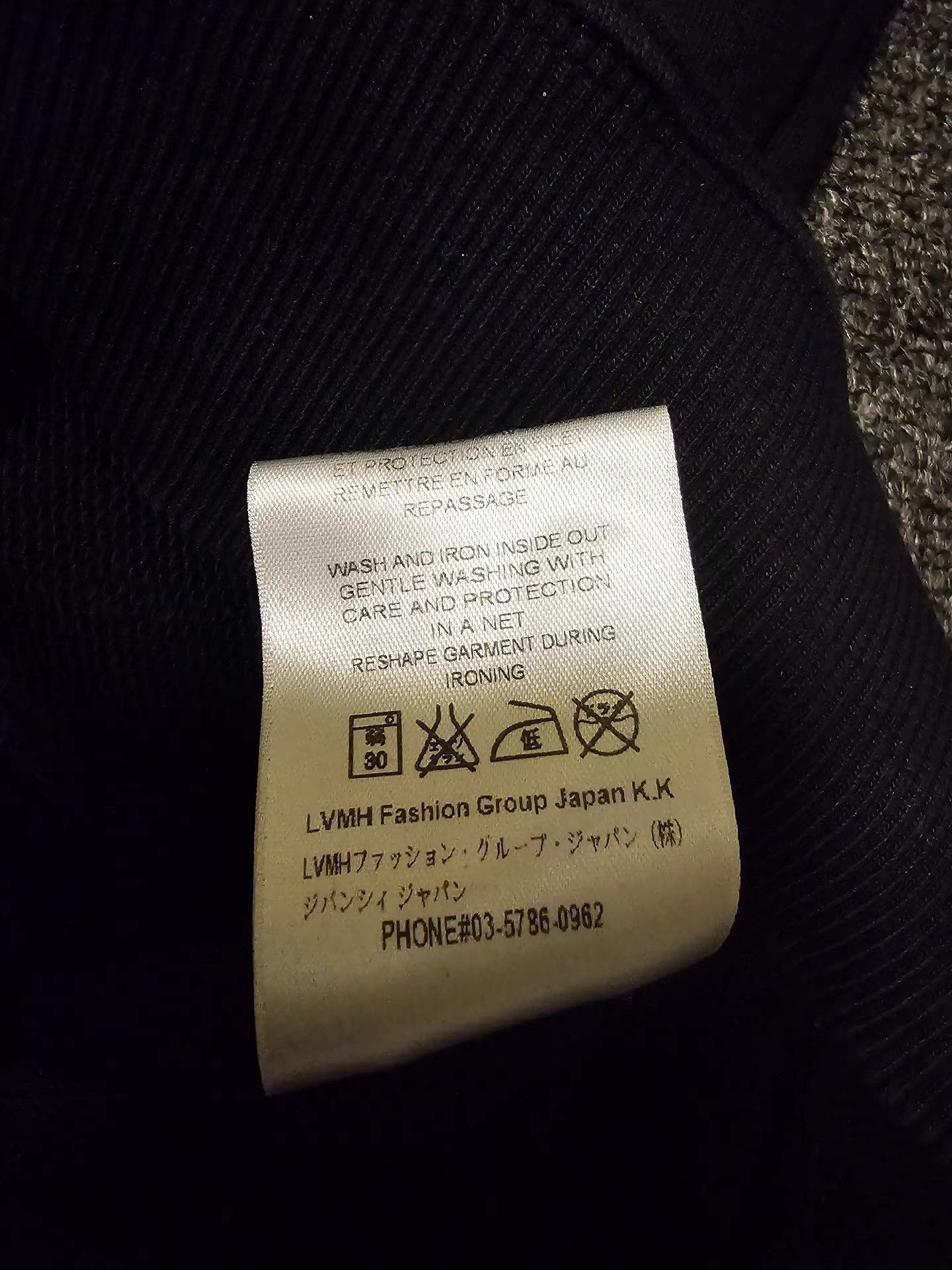 Givenchy Givenchy dragon pattern sweatshirt Q4 Size US M / EU 48-50 / 2 - 6 Thumbnail