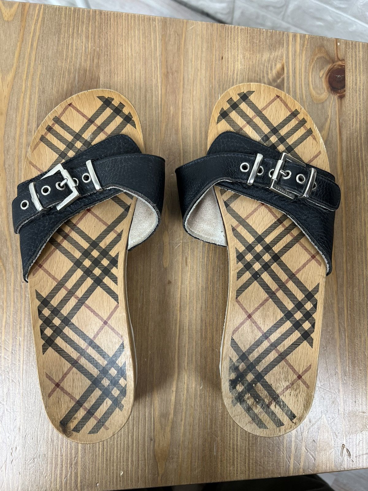 Burberry Burberry Wooden Slide Sandals Brown Size US 9 / IT 39 - 1 Thumbnail