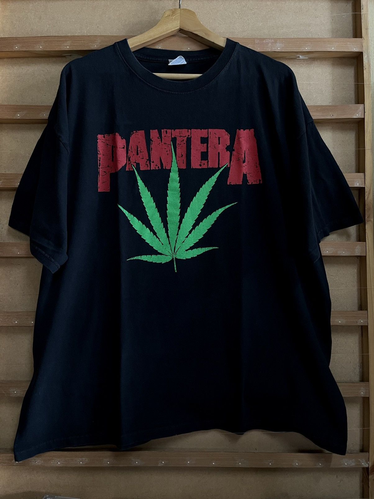 Pantera Cannabis Leaf T-Shirt Sz. XXL