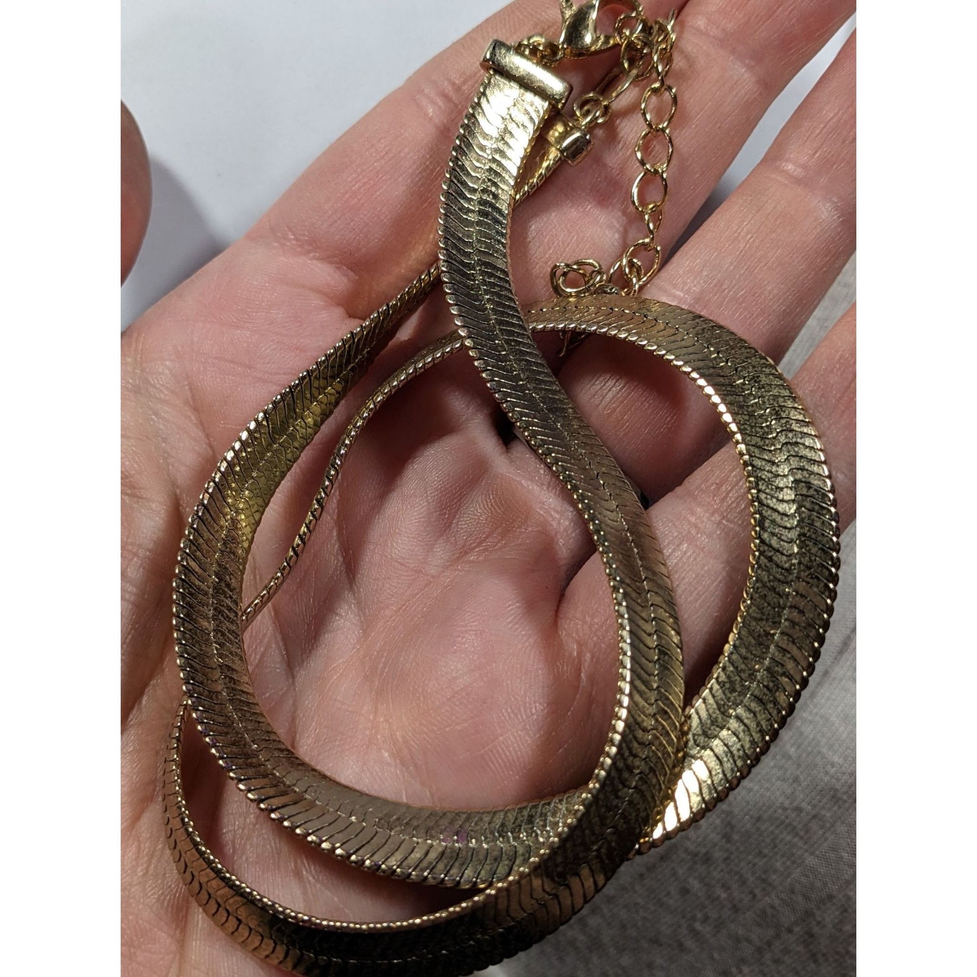 Other Classic Elegant Wide Herringbone Gold Tone Chain Necklace Size ONE SIZE - 5 Thumbnail