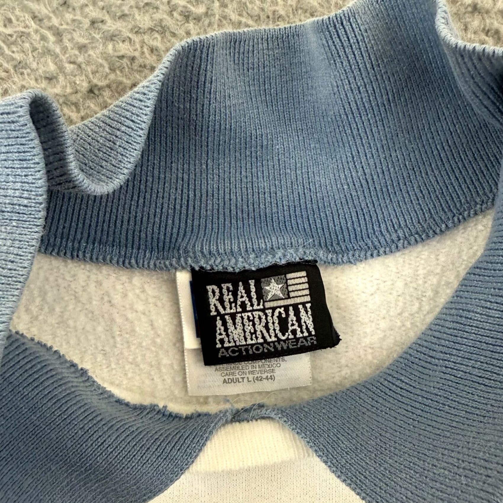 Vintage VINTAGE Real American Sweatshirt Adult Large White USA Logo Graphic Print 90s Folding Sighted Angel Front Back Size US L / EU 52-54 / 3 - 5 Thumbnail