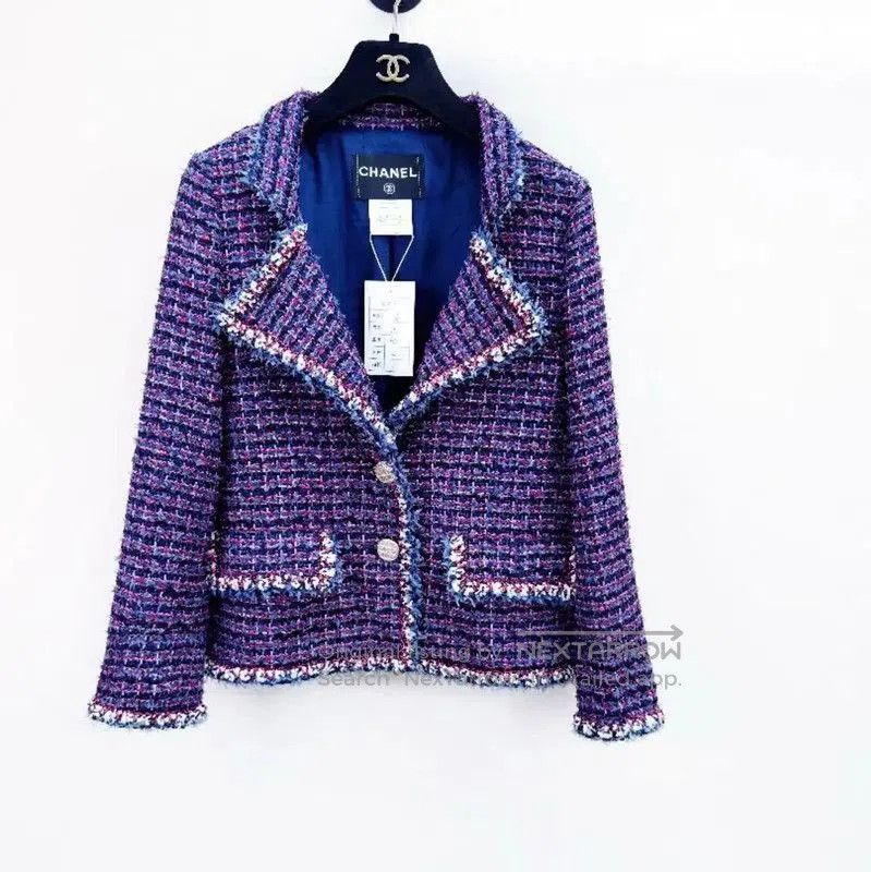 Chanel Chanel Women's Colorful Tweed Jacket Size S . Size S / US 4 / IT 40 - 1 Thumbnail
