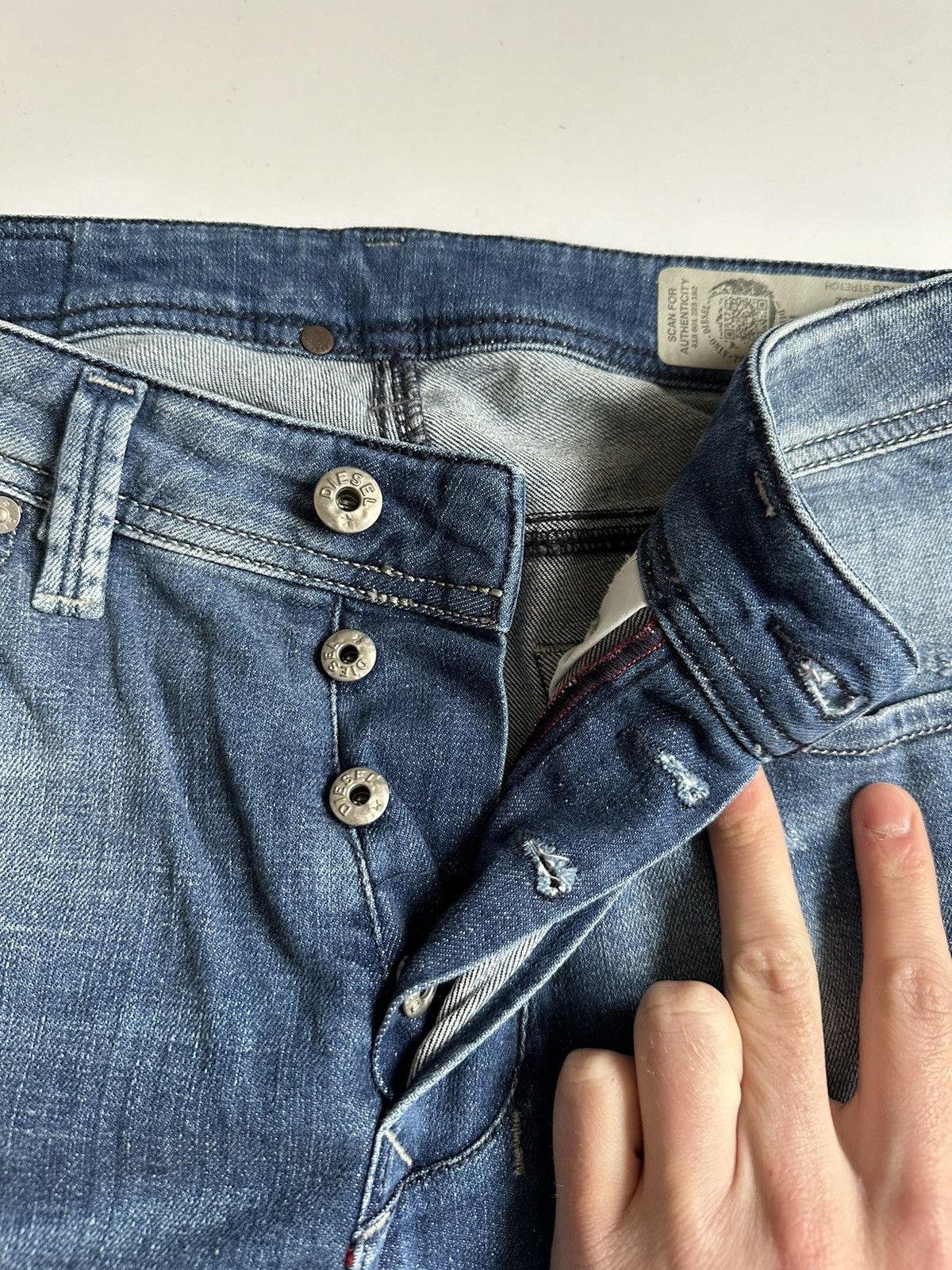 Diesel Vintage Y2K Diesel Larkee Faded Denim Jeans Size W29 L32 Size US 29 - 11 Thumbnail