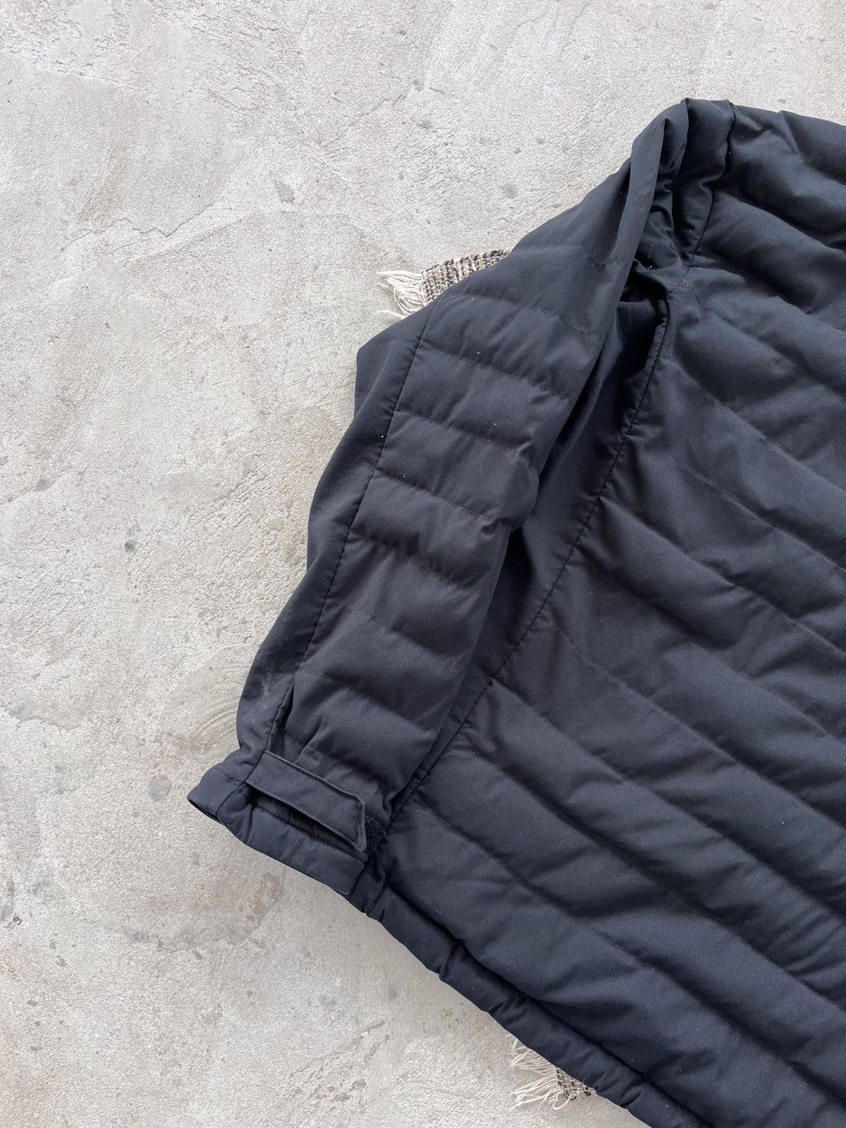 Berghaus Berghaus Black Jacket Fleece Outdoor Gorpcore Waterproof Y2K Size US L / EU 52-54 / 3 - 10 Thumbnail