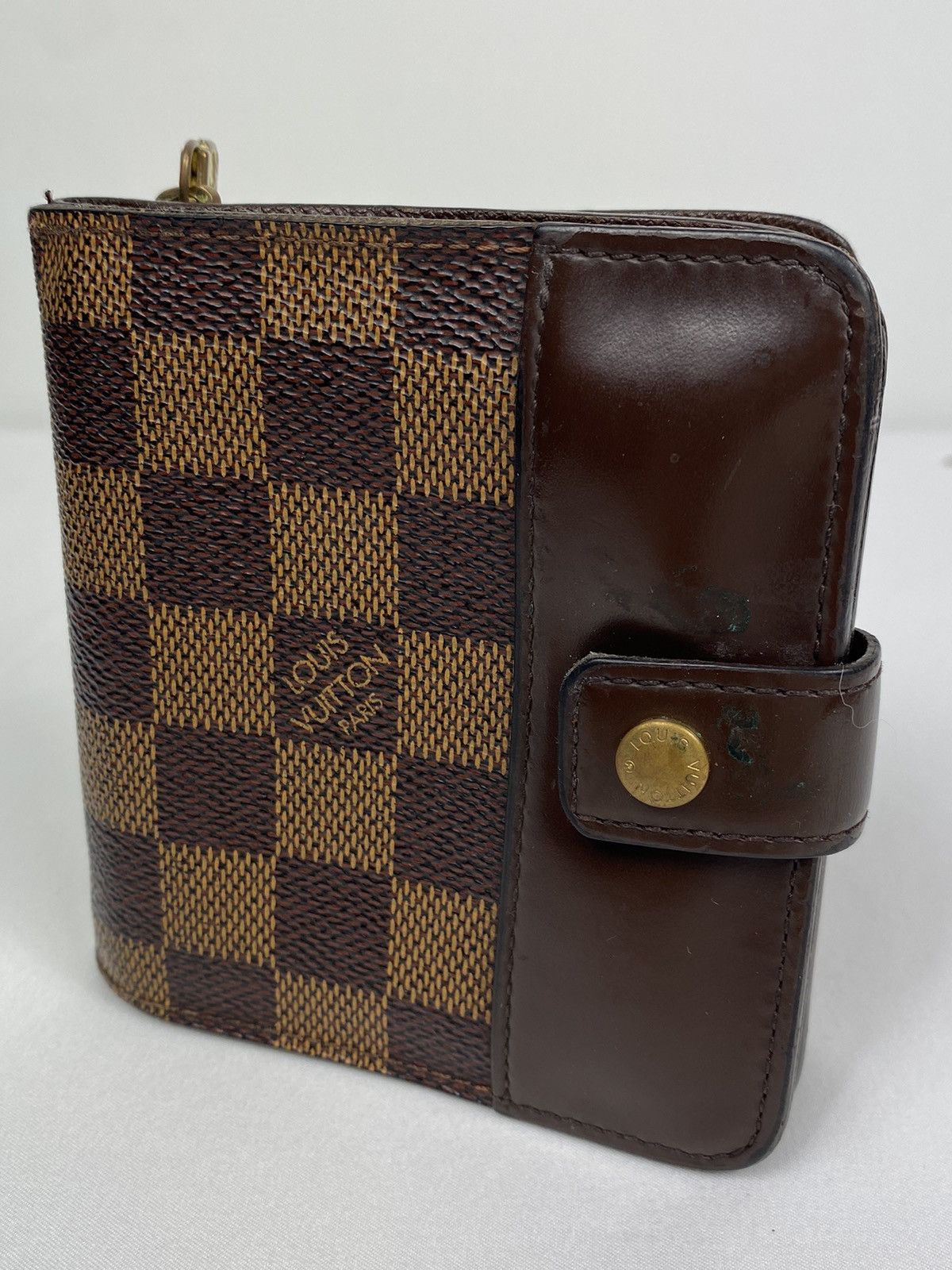 Damier Ebene Zippy Wallet