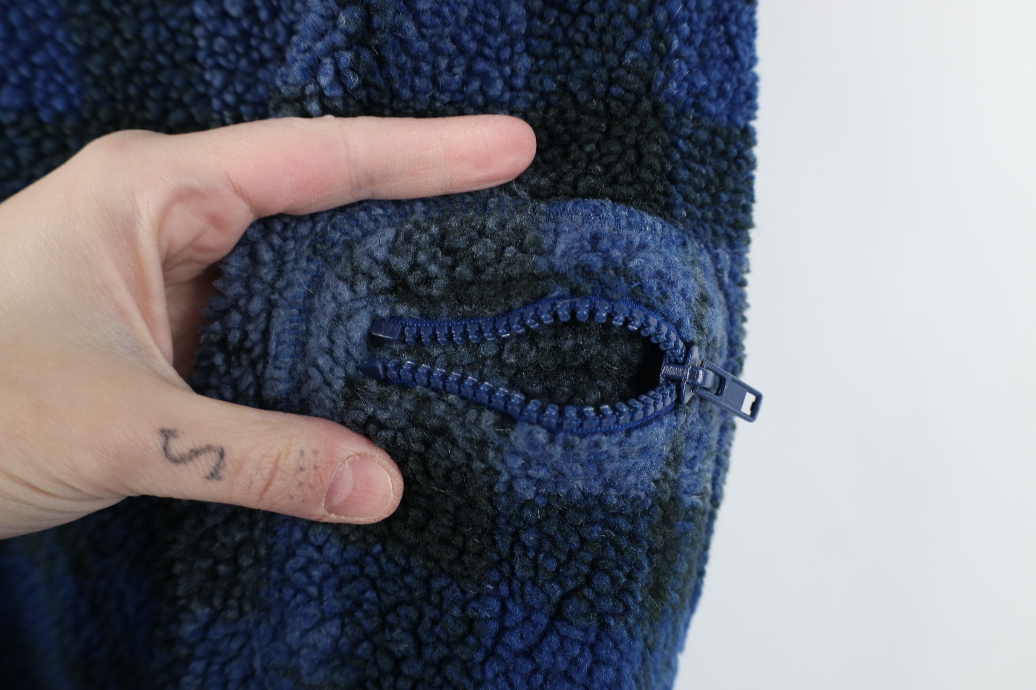Vintage Vintage 90s Streetwear Pile Fleece Half Zip Pullover Sweater Size S / US 4 / IT 40 - 7 Thumbnail