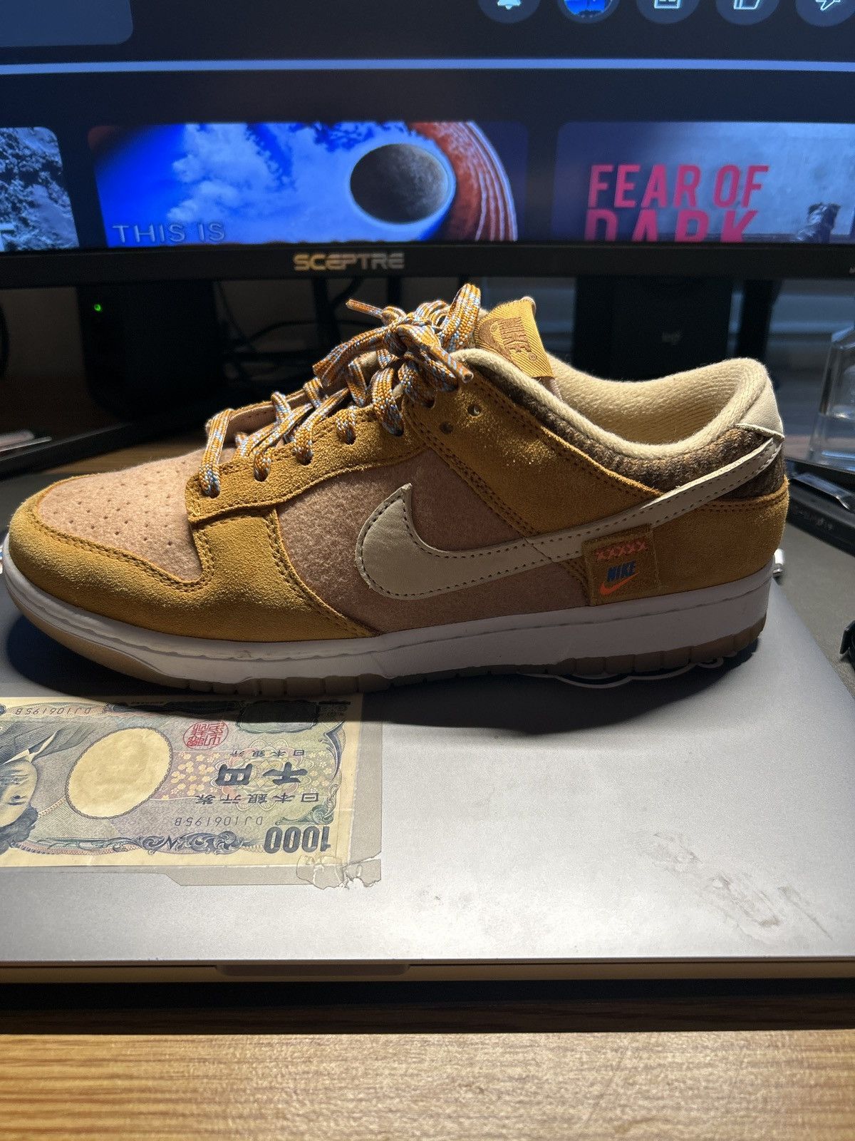Nike Nike Dunk Low Teddy Bear Praline Size US 9.5 / EU 42-43 - 2 Thumbnail