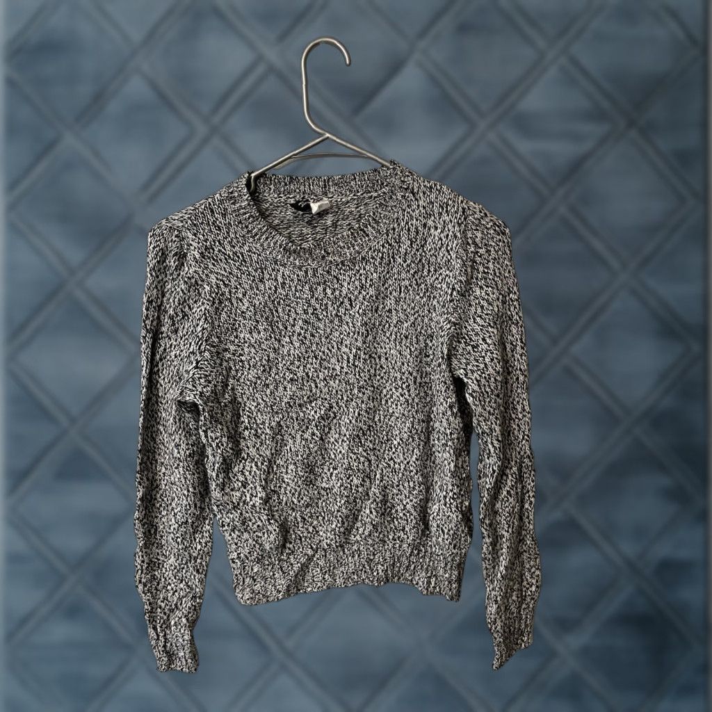 H&M H&M Divided Womens Pullover Sweater Long Sleeve Gray Crew Neck XS Blend Size XS / US 0-2 / IT 36-38 - 1 Thumbnail