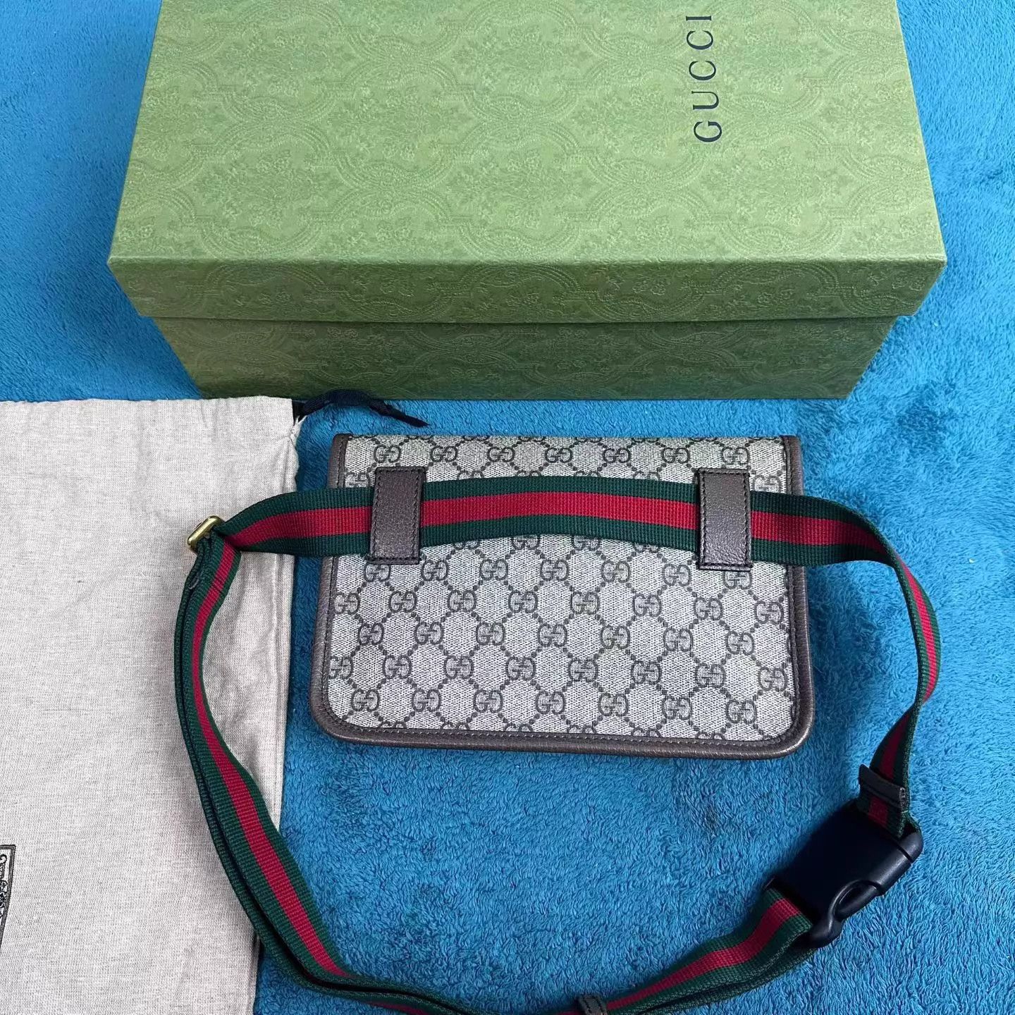 Gucci Gucci NeoVintage Gold Tiger Monogram Crossbody Ebony Brown Size ONE SIZE - 2 Thumbnail